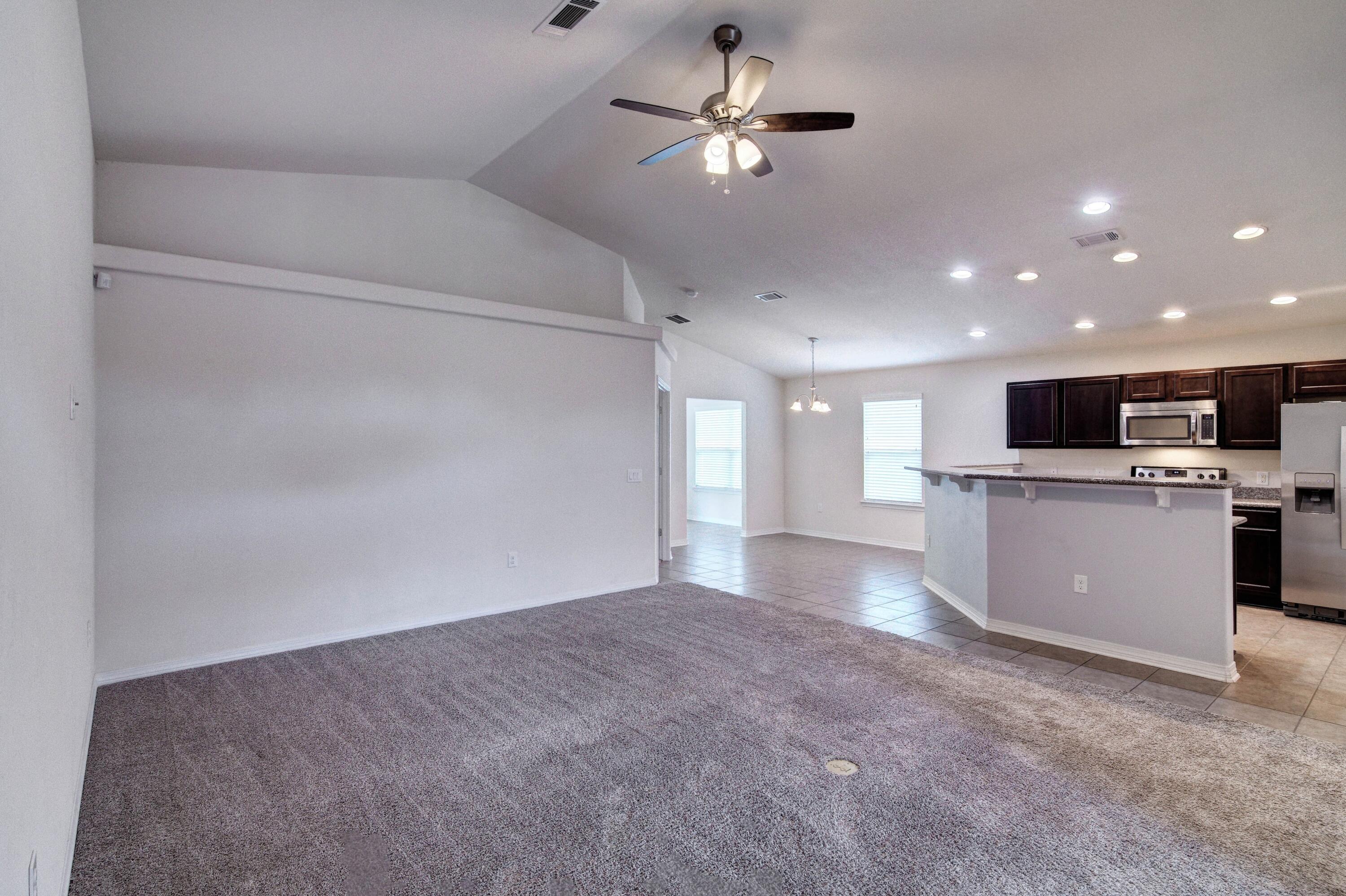 DUNCAN RIDGE - Residential