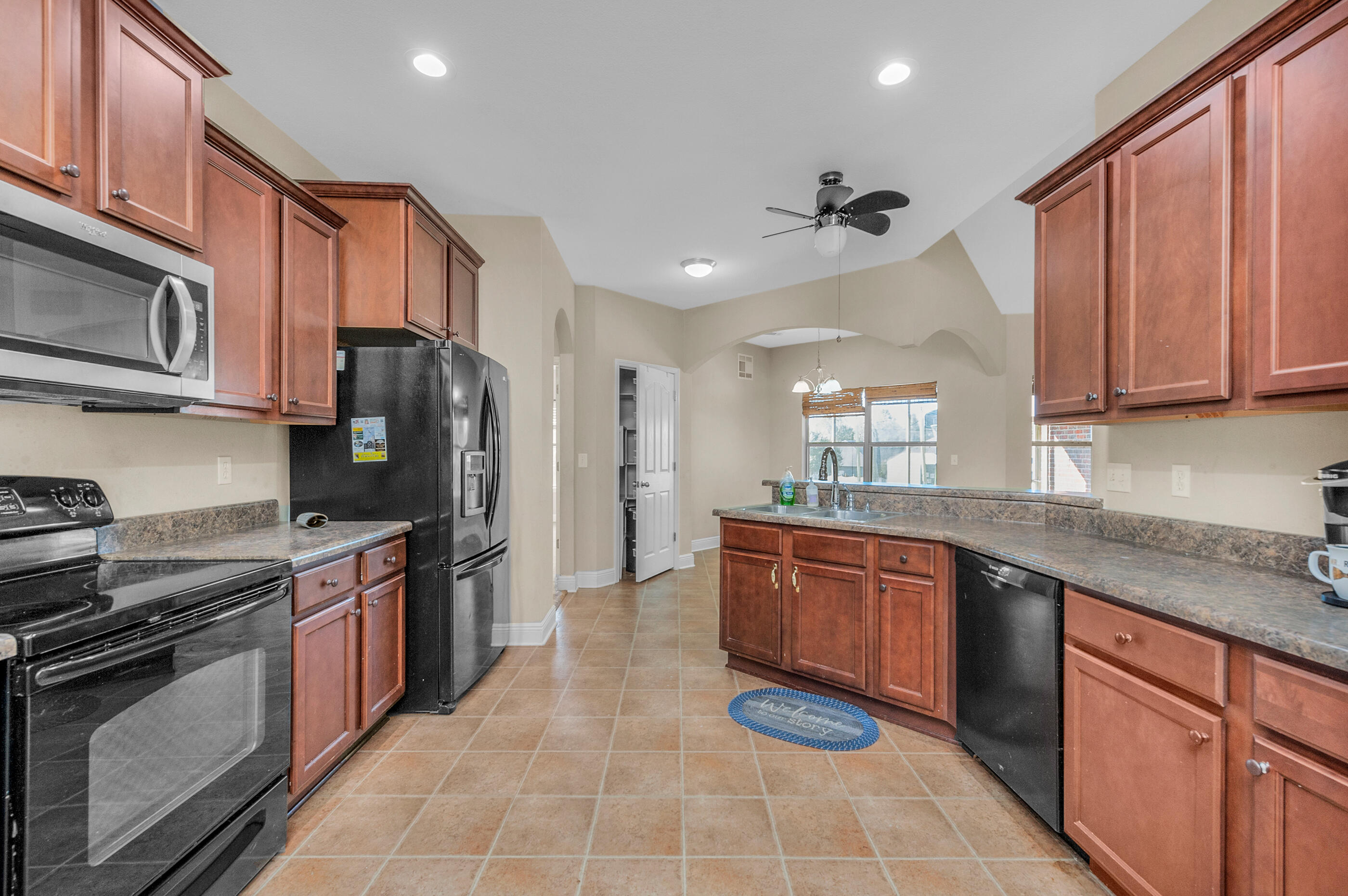 ROLLING RIDGE - Residential