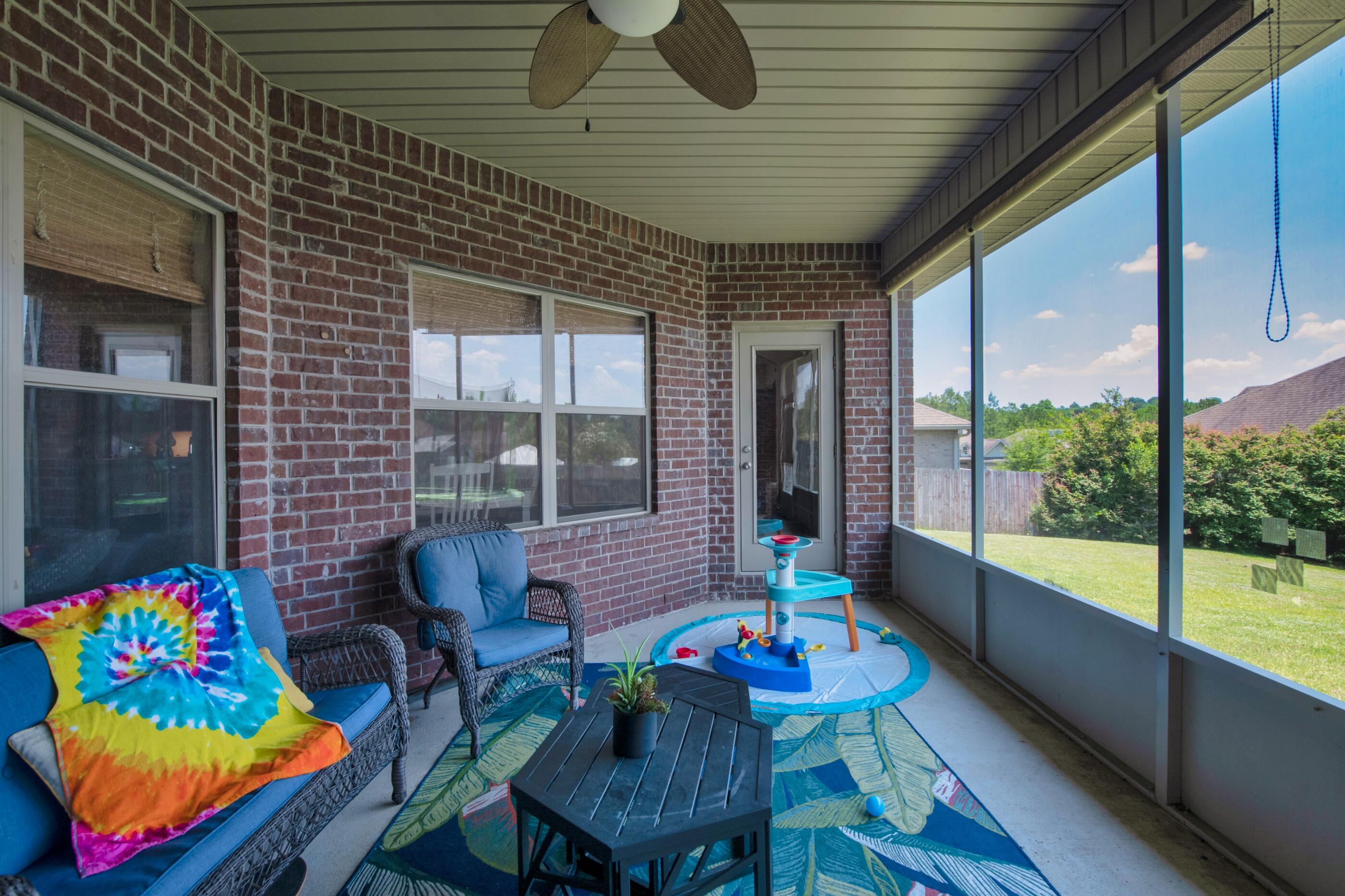 ROLLING RIDGE - Residential