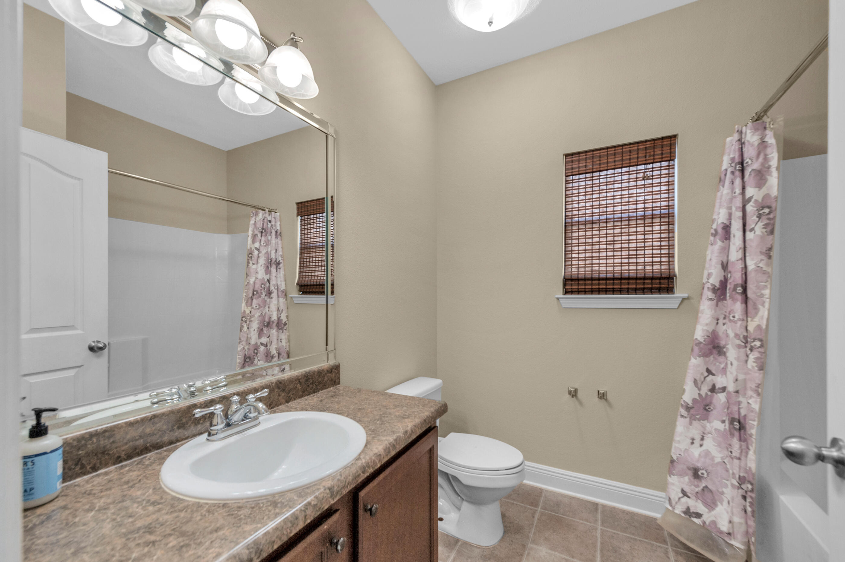 ROLLING RIDGE - Residential