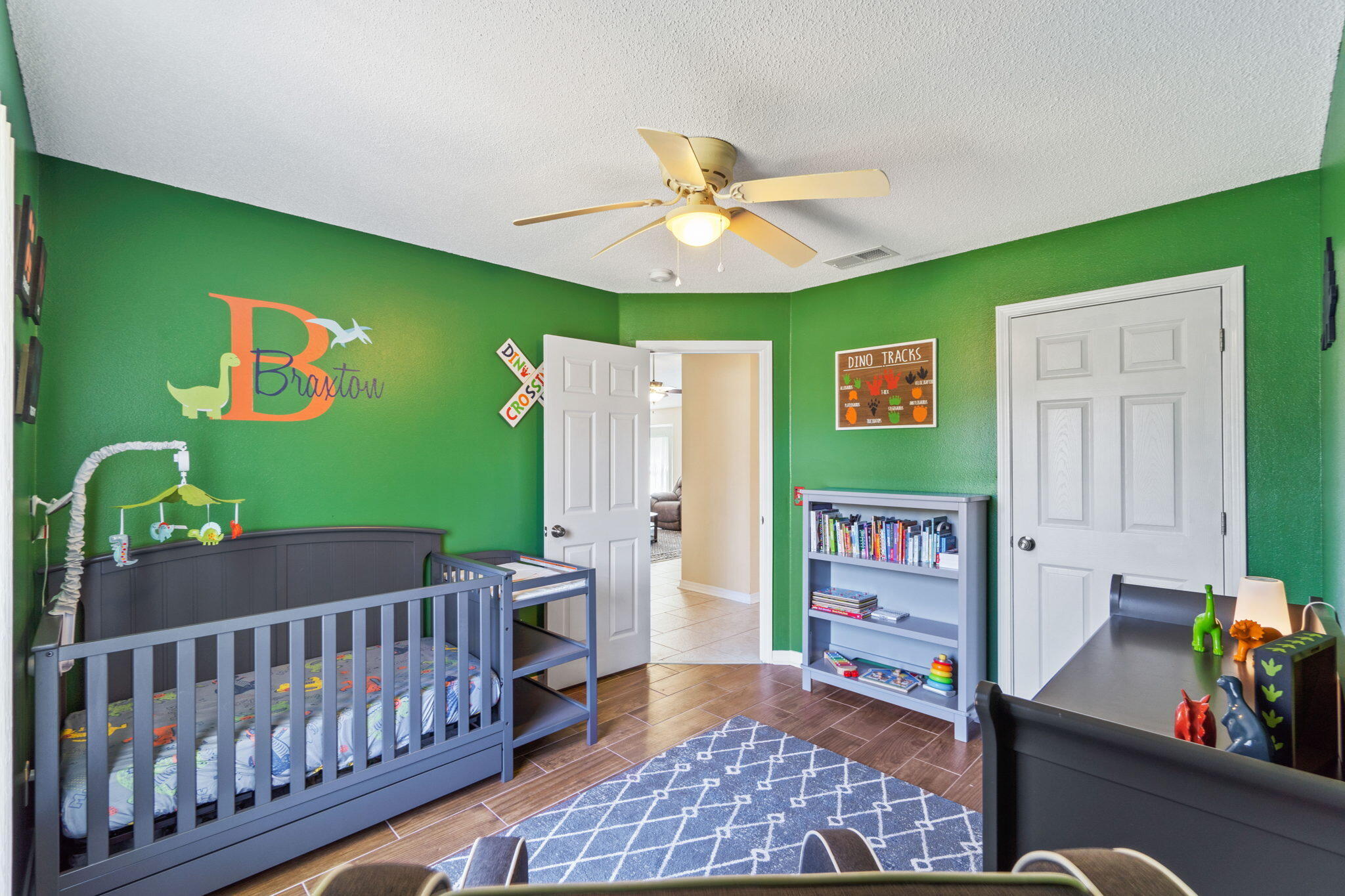 HOLLEY BY THE SEA - Residential