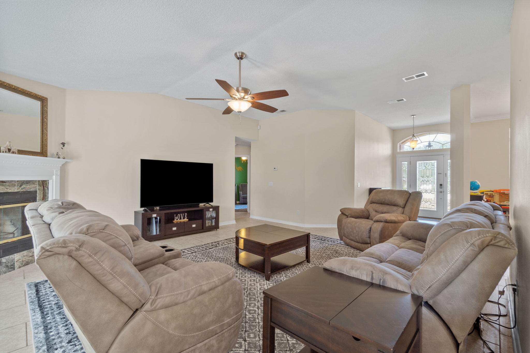 HOLLEY BY THE SEA - Residential