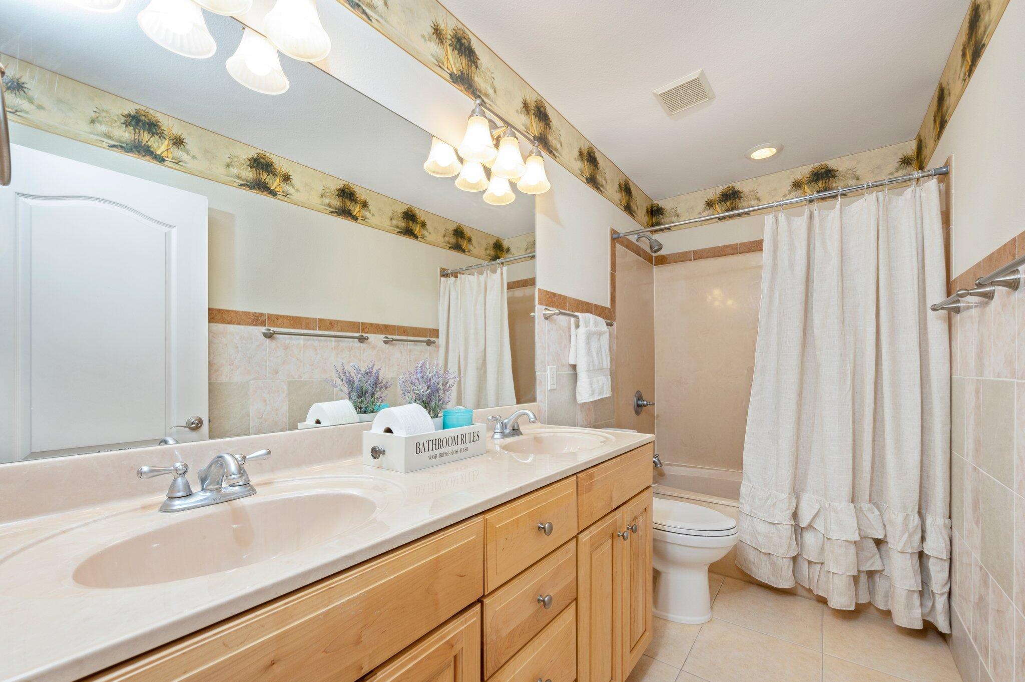 JUNIPER CREEK ESTATES - Residential