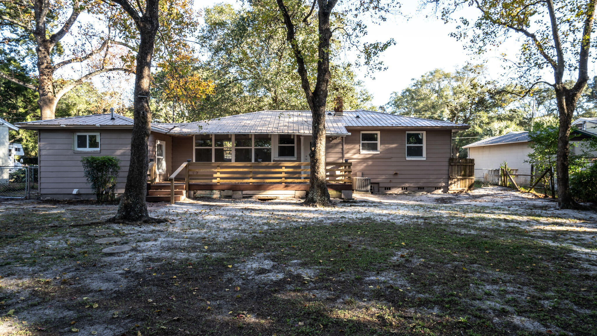 GARNIERS BEACH - Residential