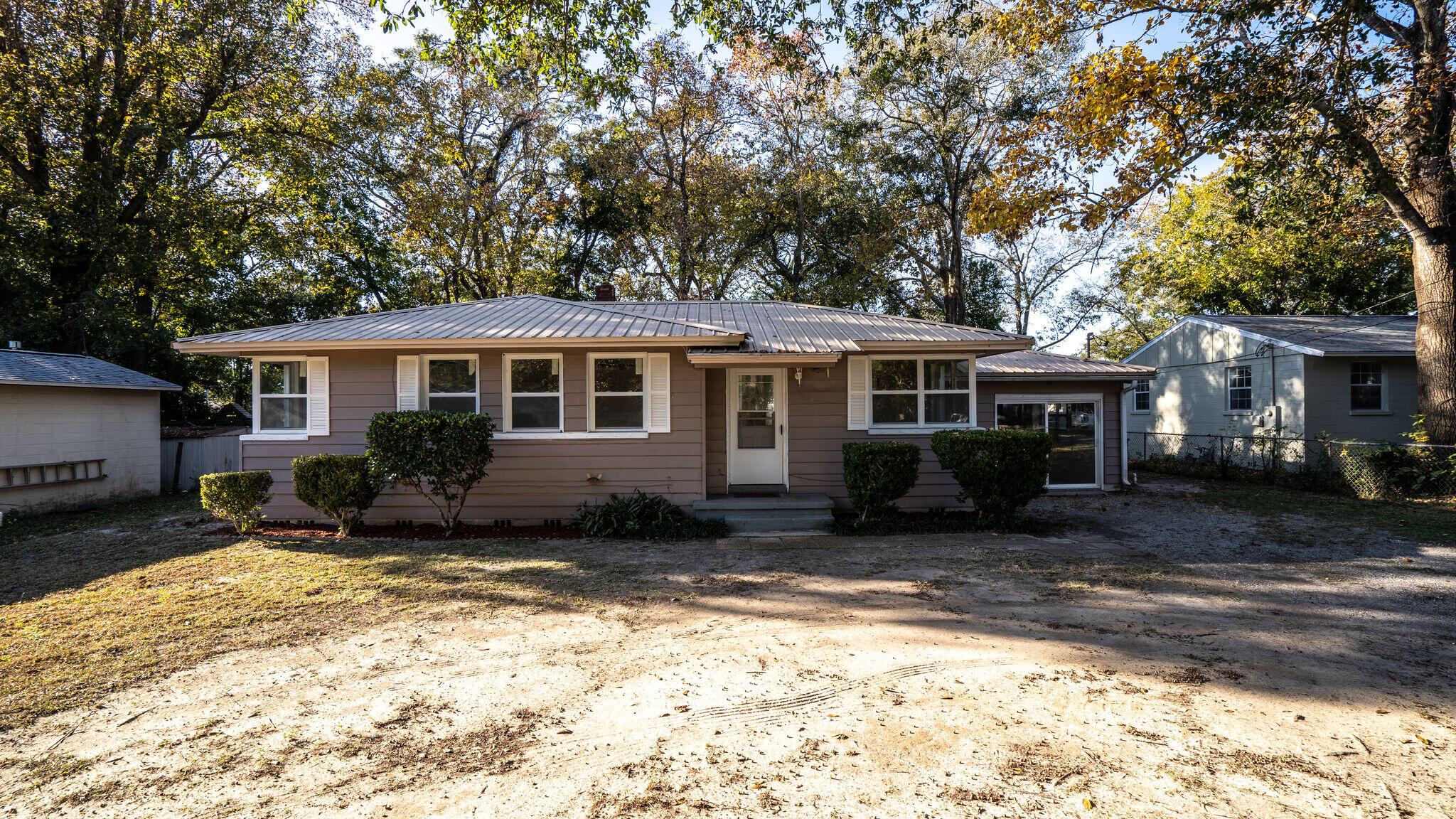 GARNIERS BEACH - Residential