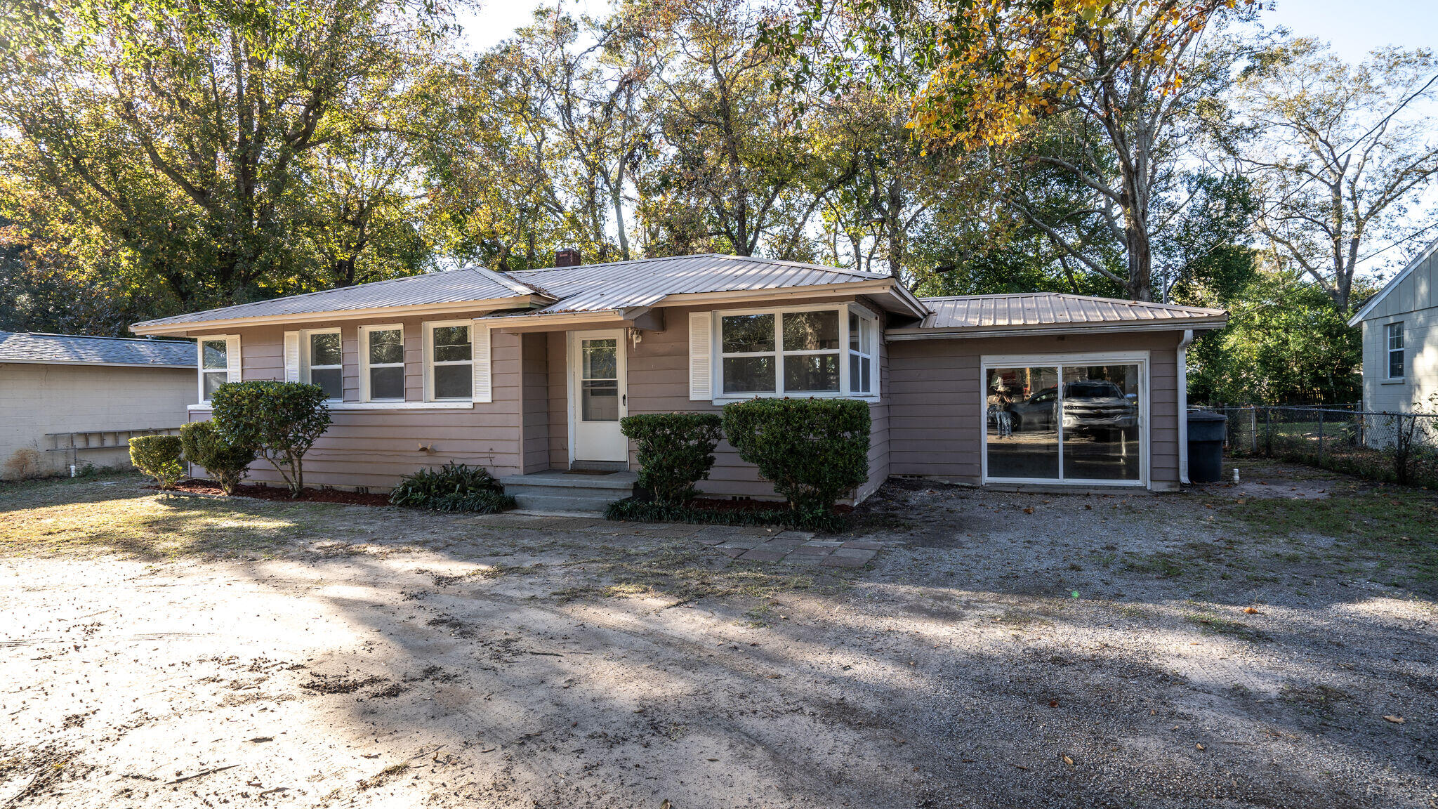 GARNIERS BEACH - Residential