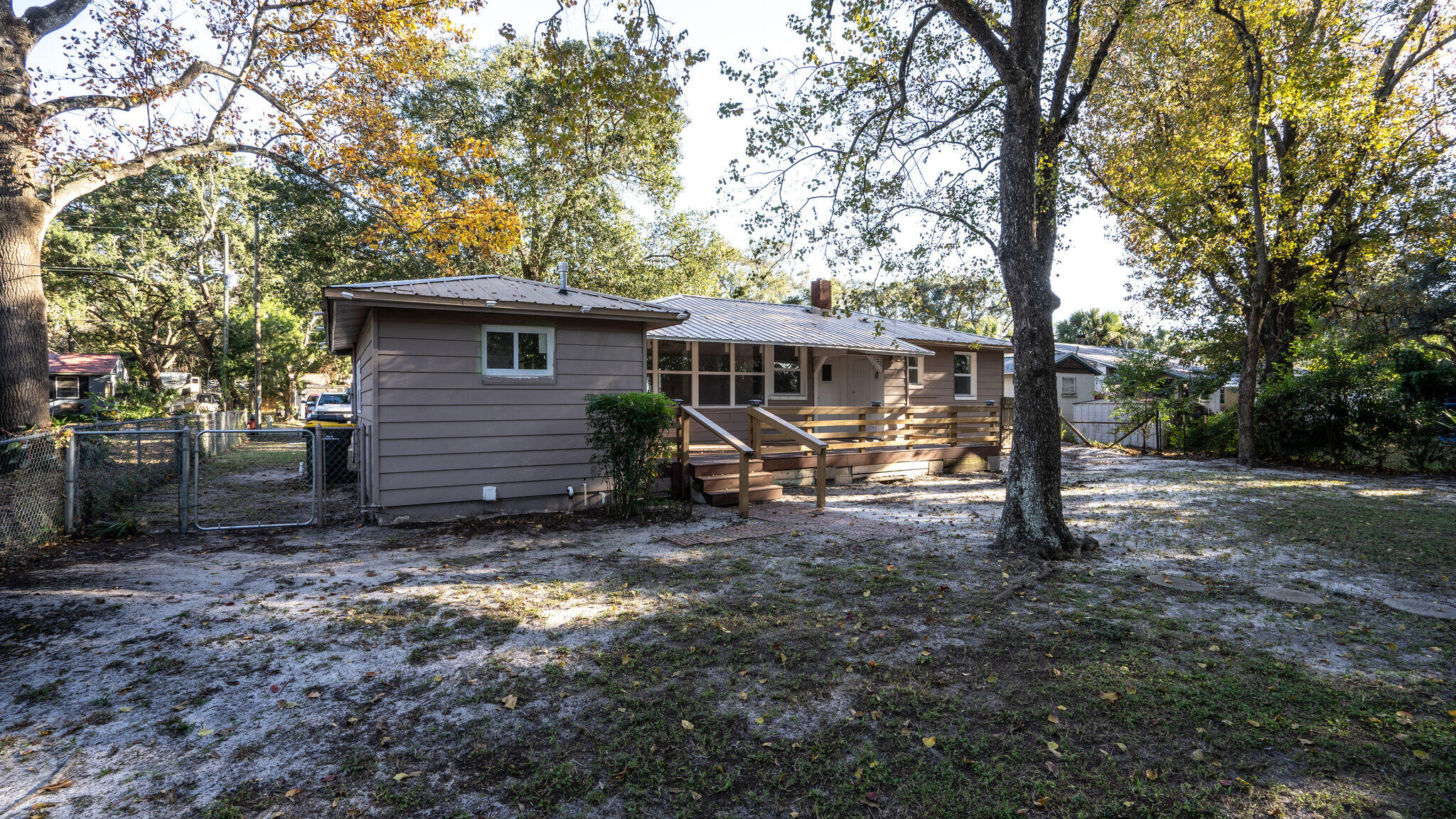 GARNIERS BEACH - Residential