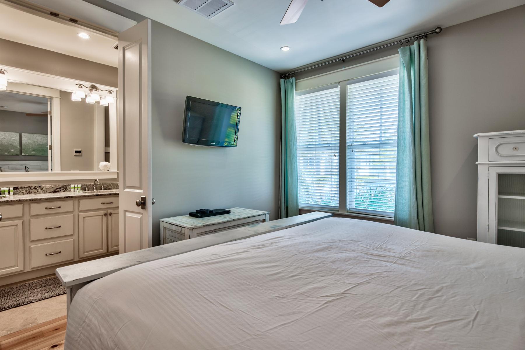 WATERCOLOR CROSSINGS - Residential