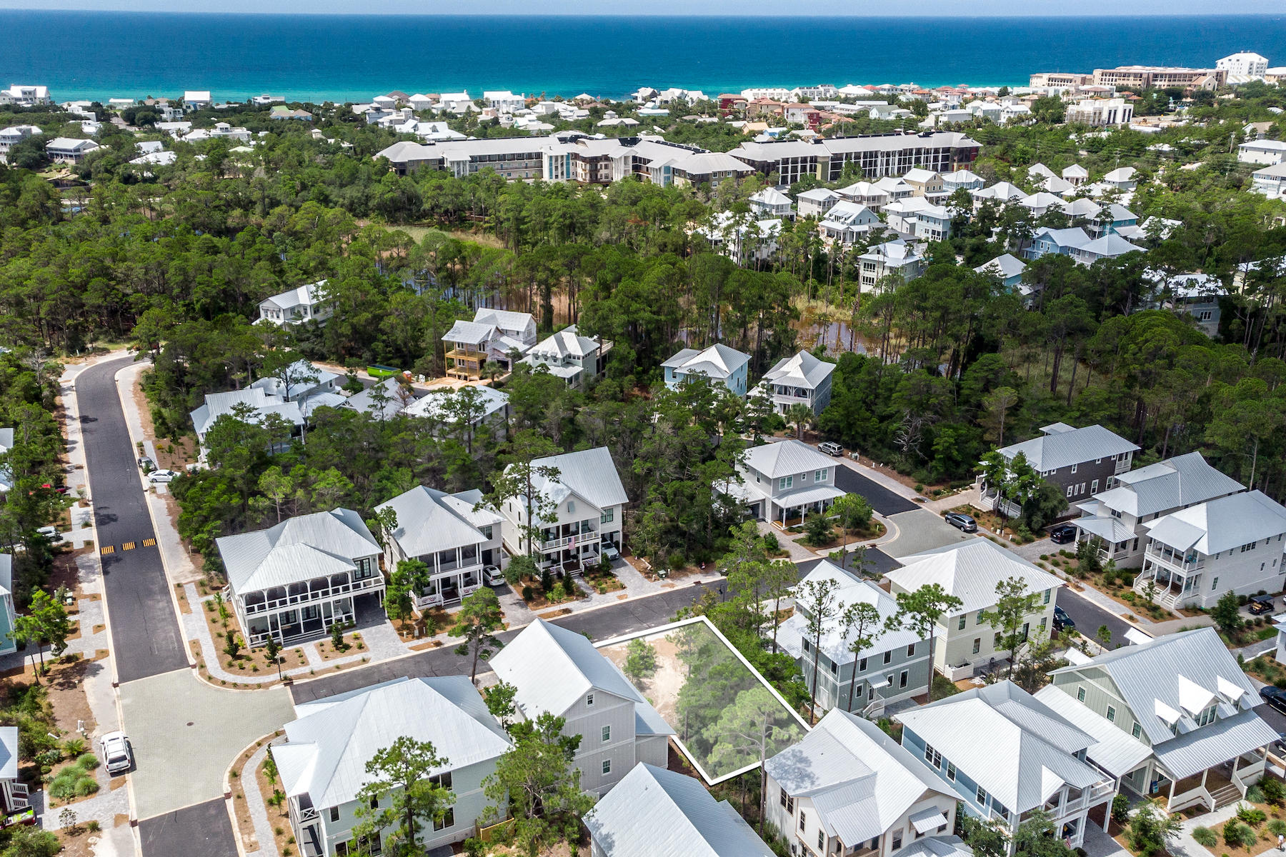 LAKESIDE AT BLUE MOUNTAIN BEACH - Land
