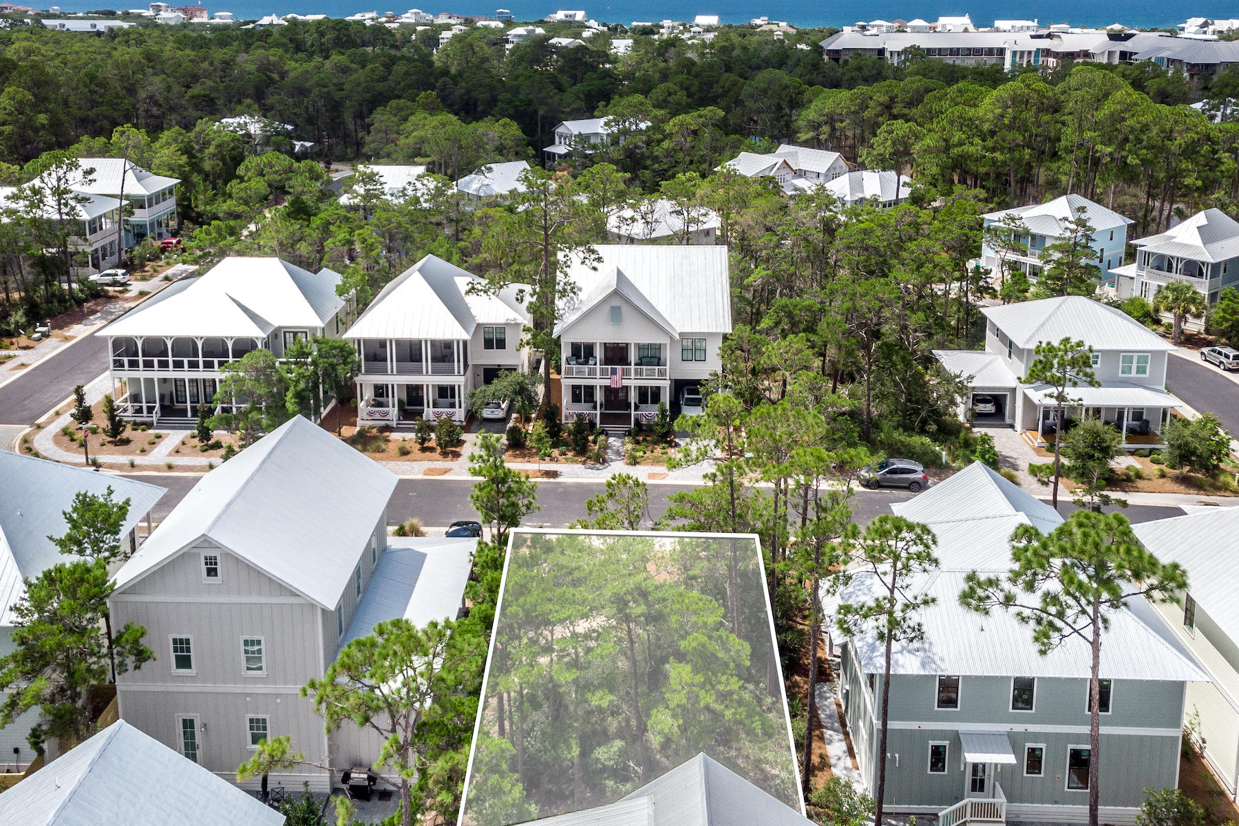 LAKESIDE AT BLUE MOUNTAIN BEACH - Land