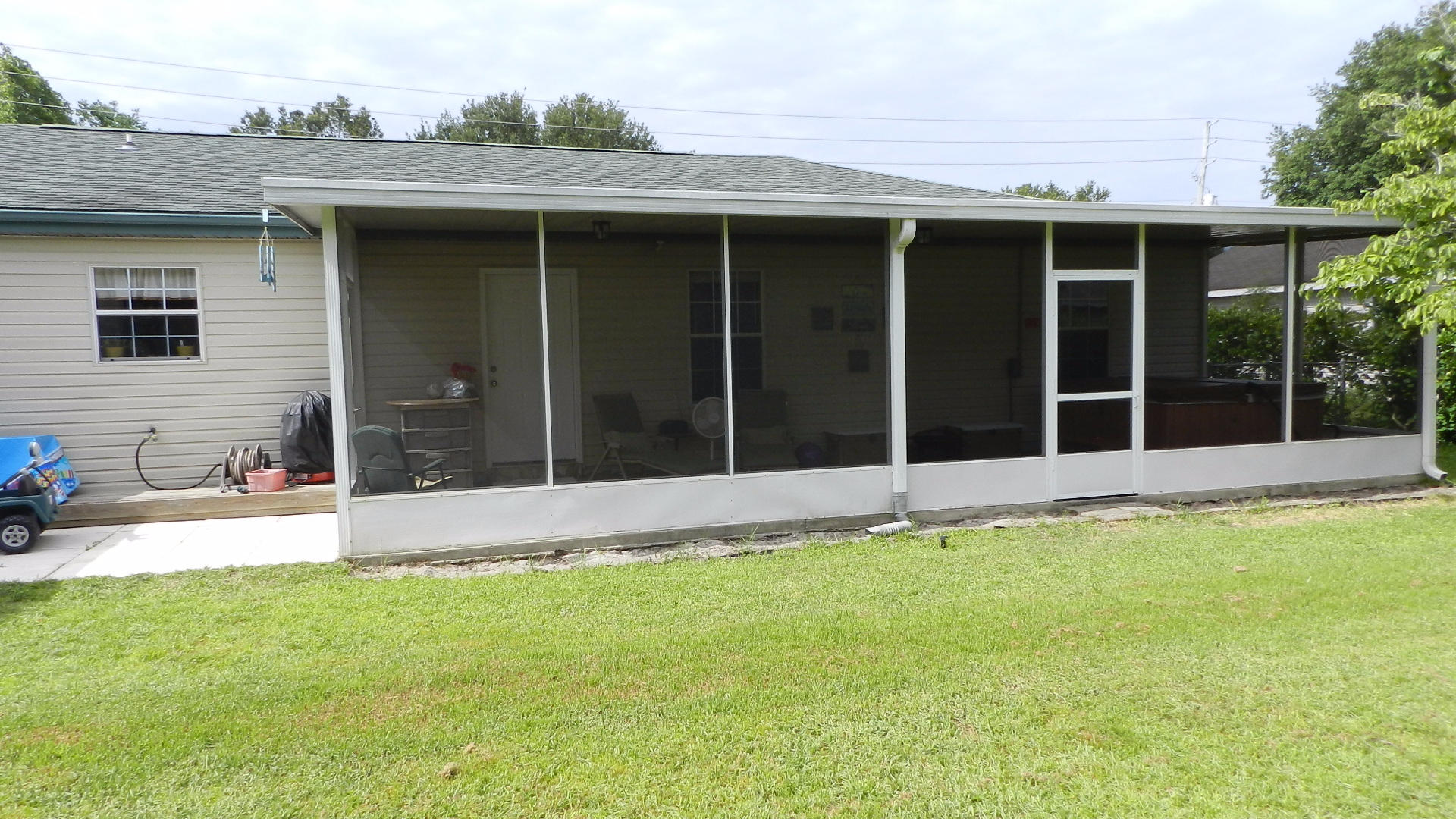 NAVARRE S/D 2ND ADDN - Residential