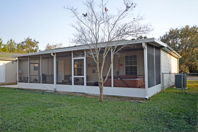 NAVARRE S/D 2ND ADDN - Residential