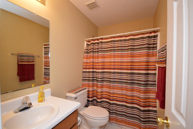 NAVARRE S/D 2ND ADDN - Residential