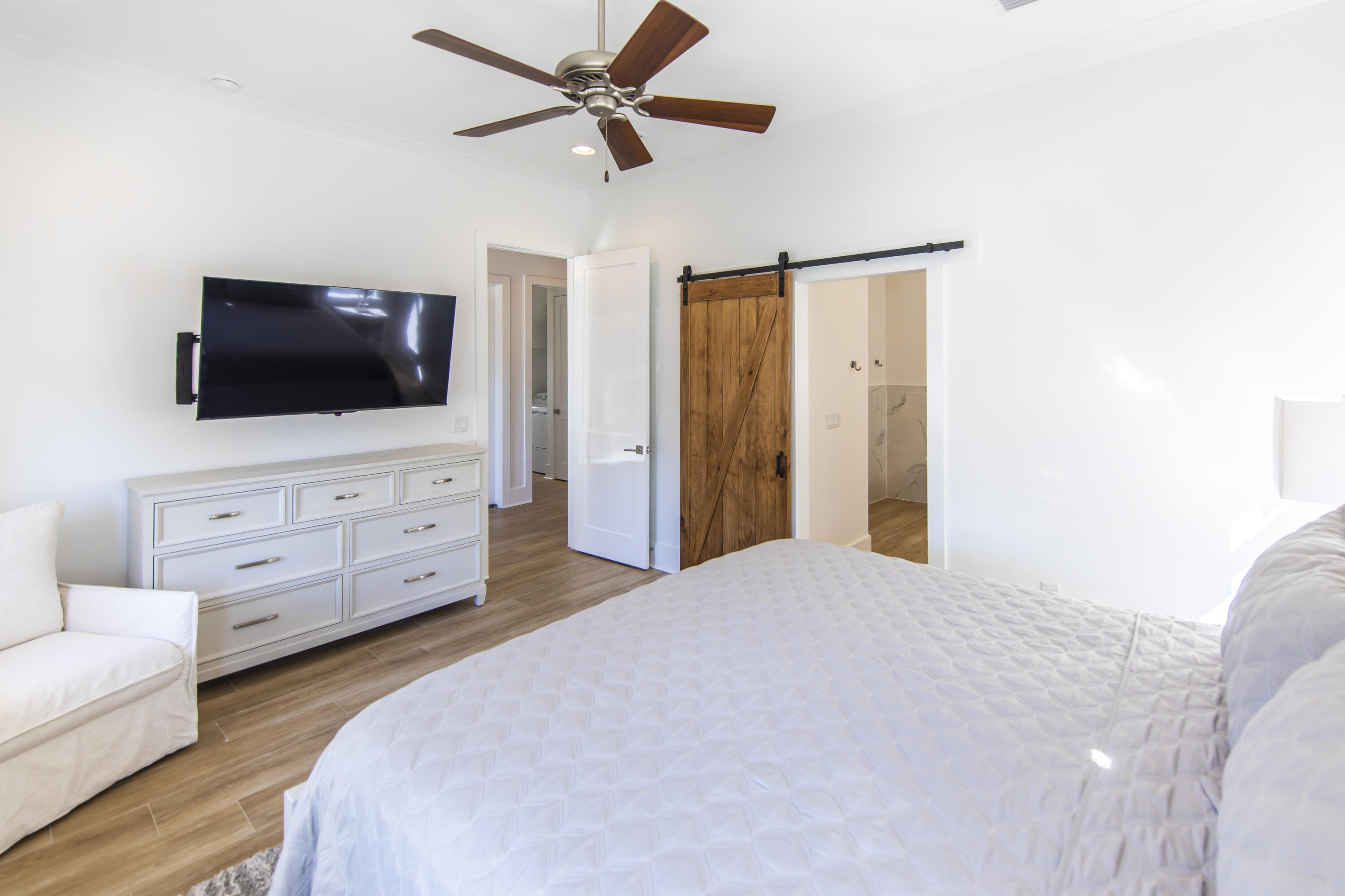 THE COVE - Residential