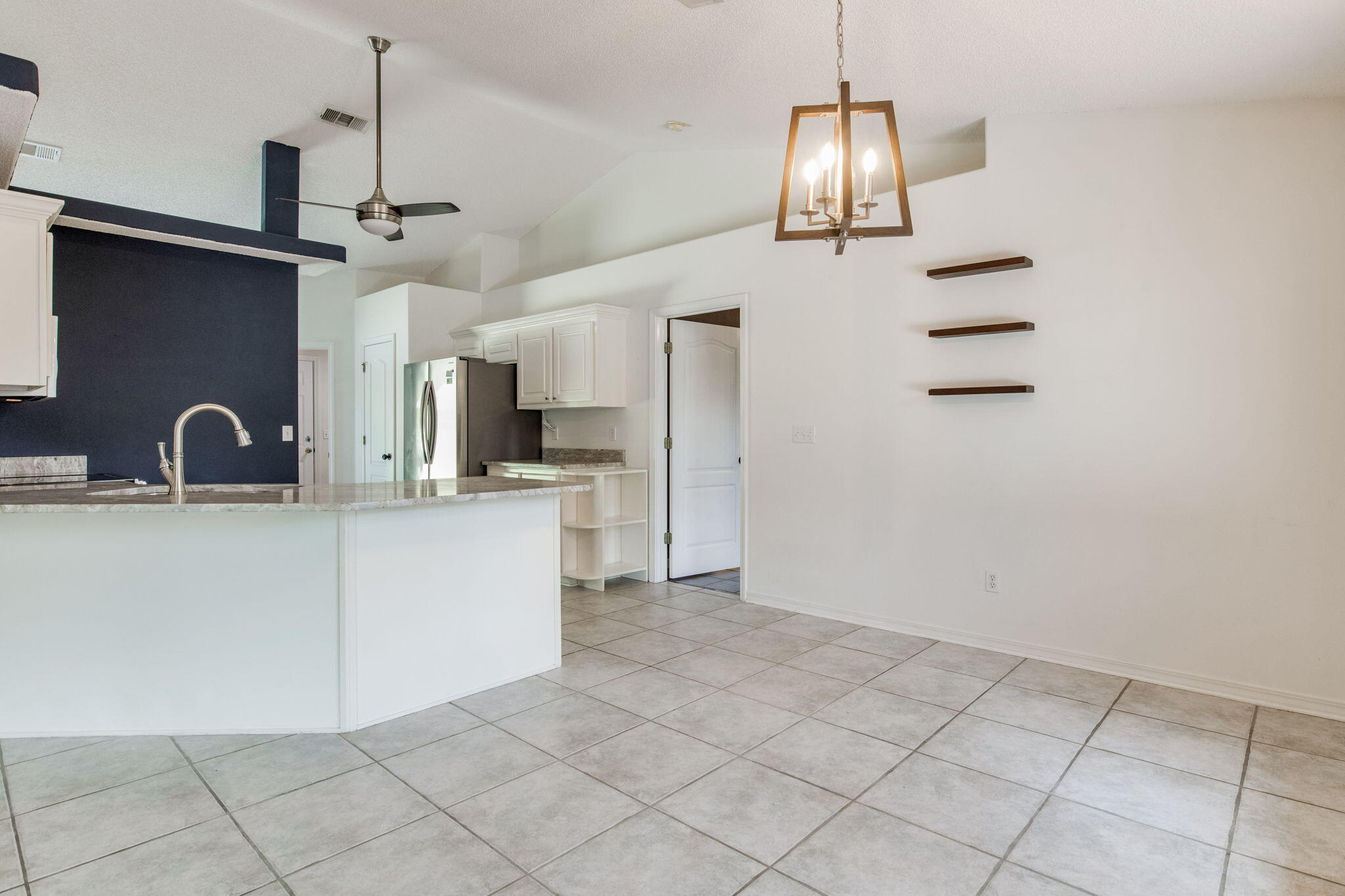 VILLA DANIELLE 1ST ADDN - Residential