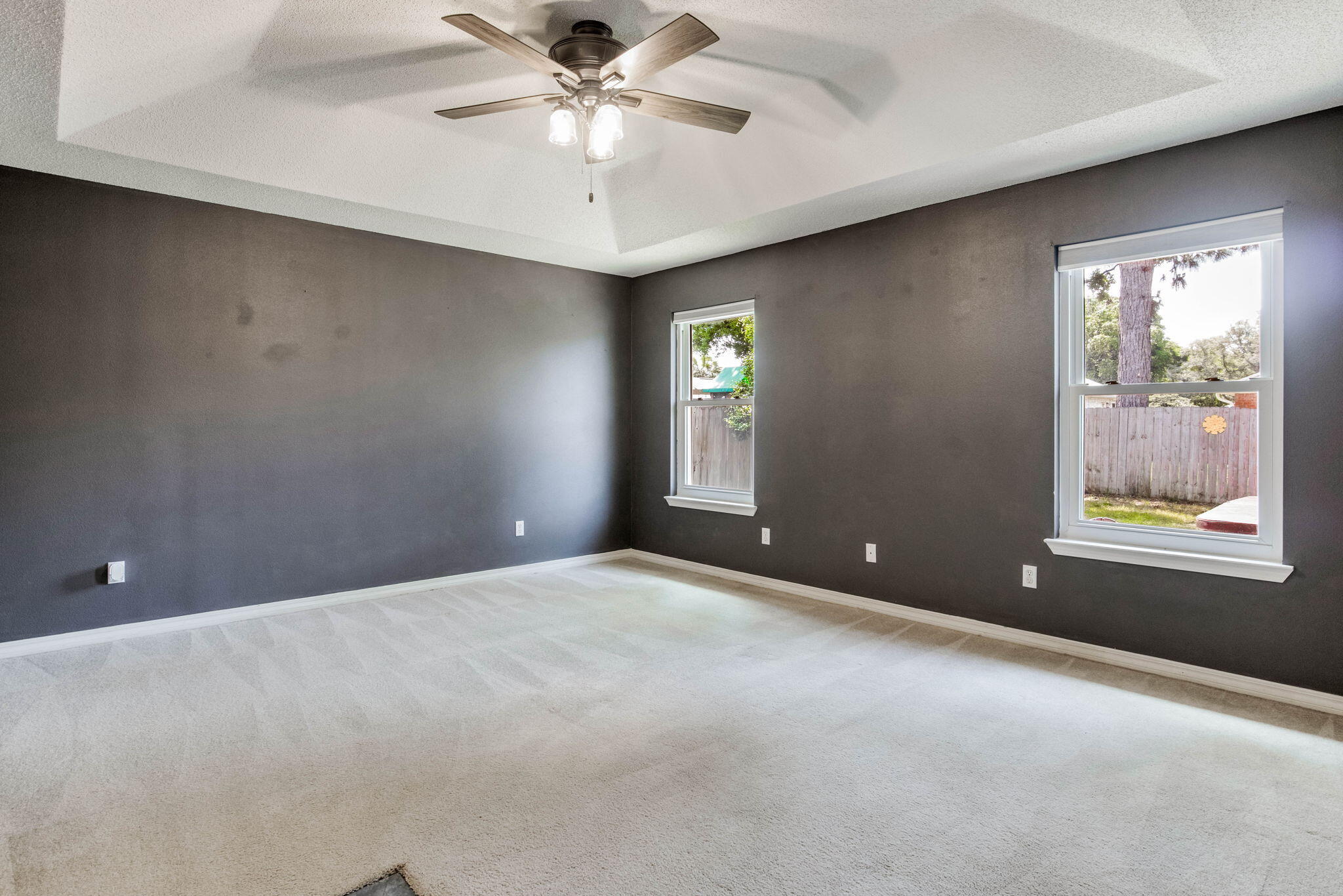VILLA DANIELLE 1ST ADDN - Residential