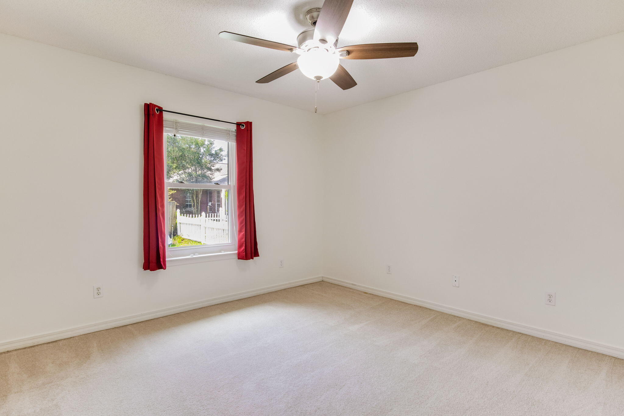 VILLA DANIELLE 1ST ADDN - Residential