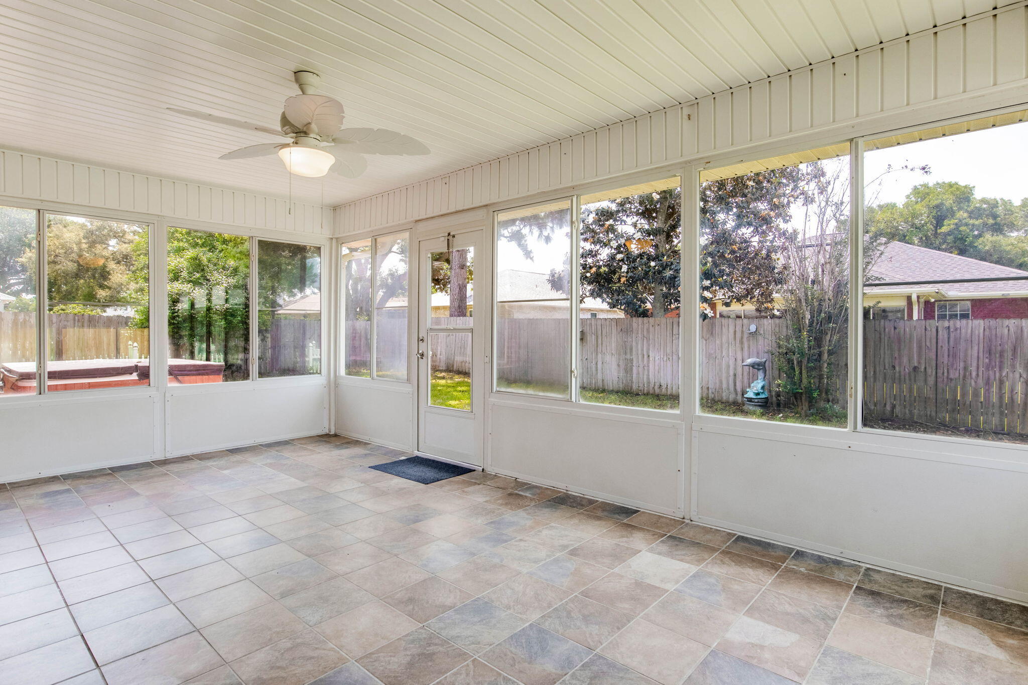 VILLA DANIELLE 1ST ADDN - Residential