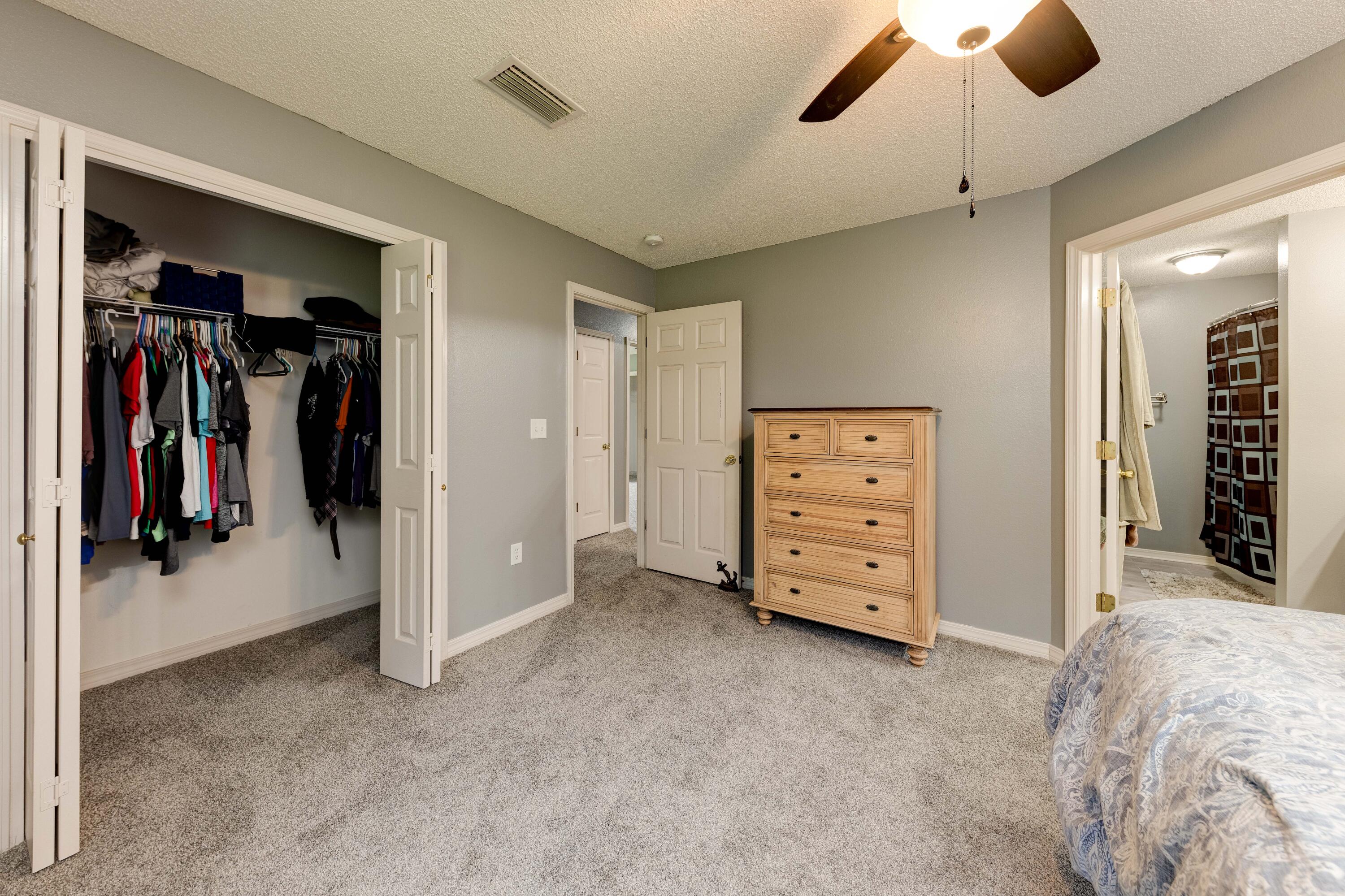 ROUNDUP VALLEY - Residential