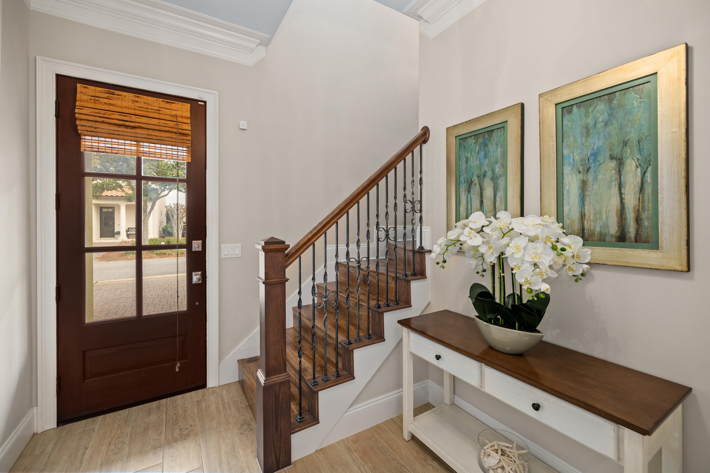 VILLA LAGO - Residential