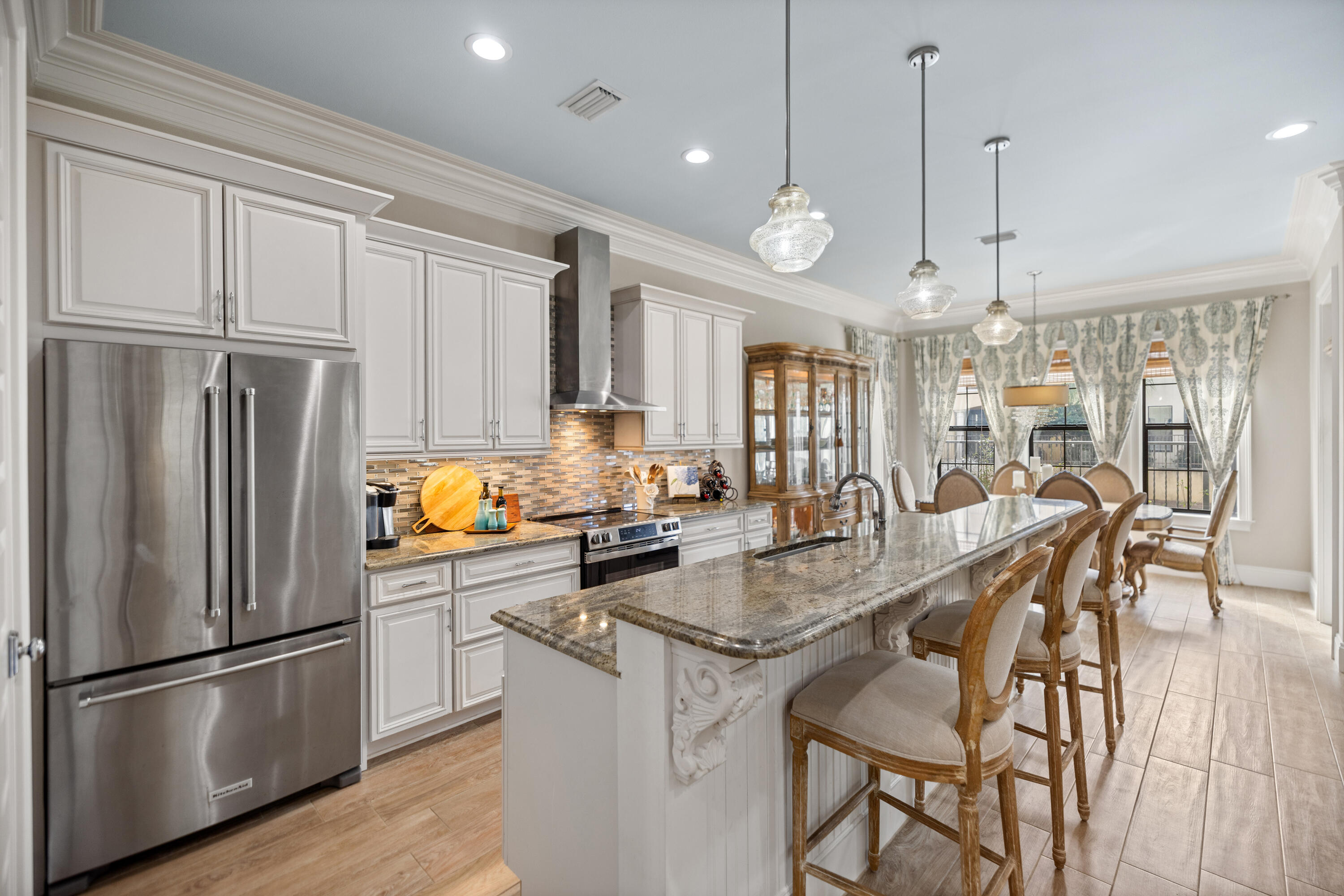 VILLA LAGO - Residential