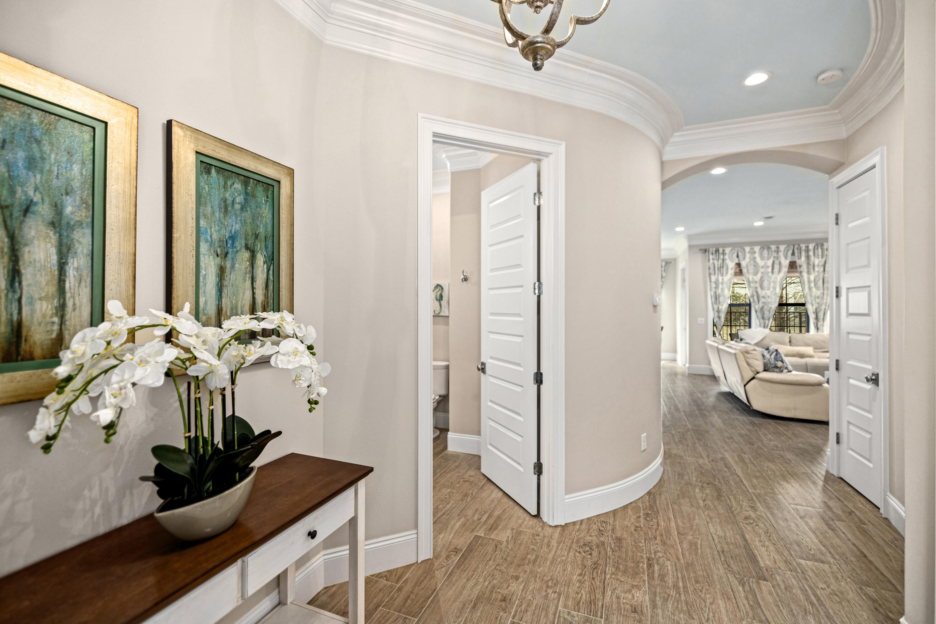 VILLA LAGO - Residential