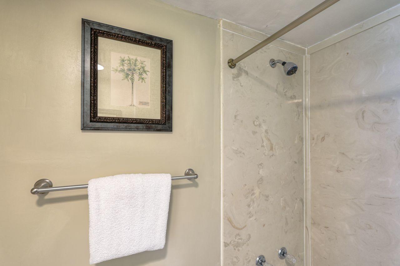 NAUTILUS CONDO - Residential