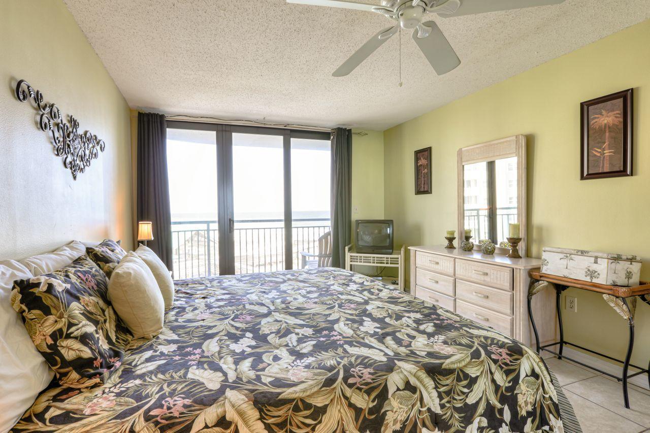 NAUTILUS CONDO - Residential