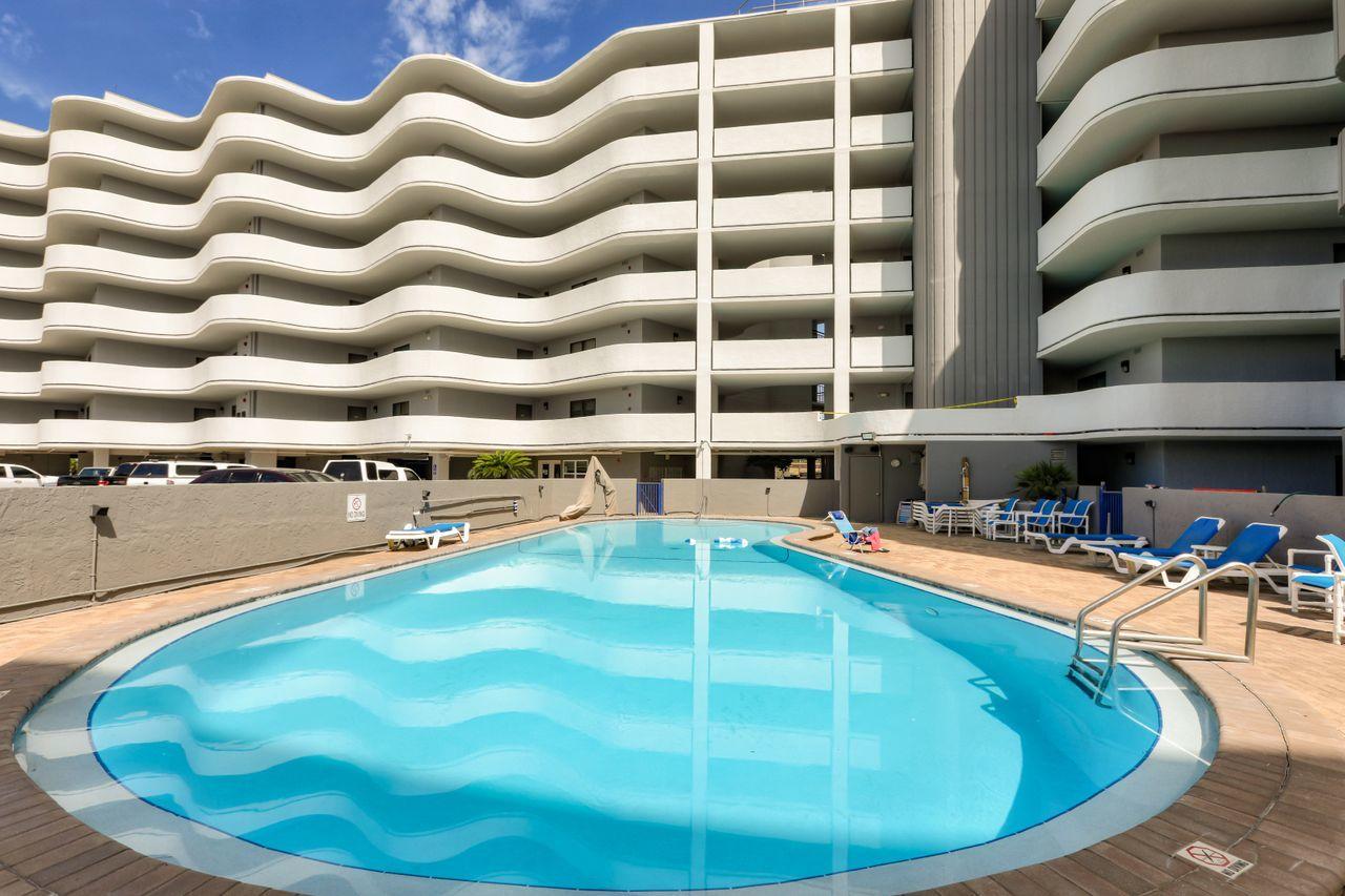 NAUTILUS CONDO - Residential