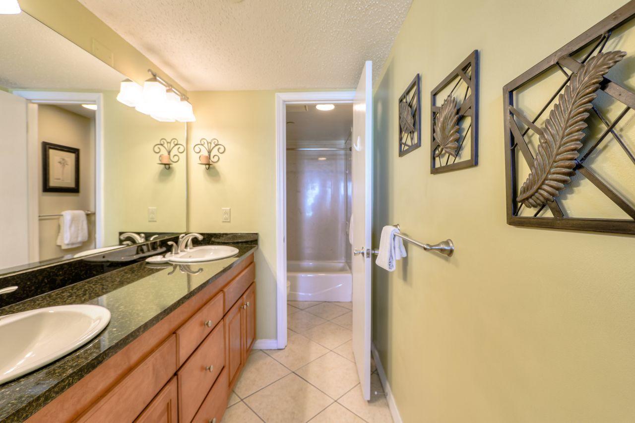 NAUTILUS CONDO - Residential