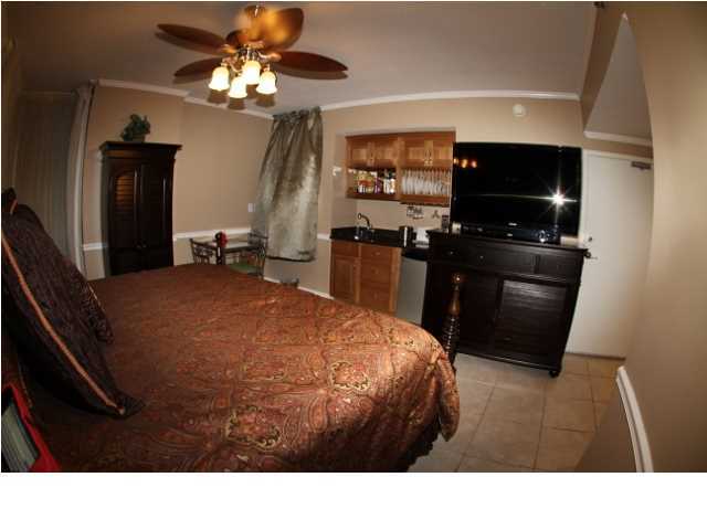 STERLING SHORES - Residential