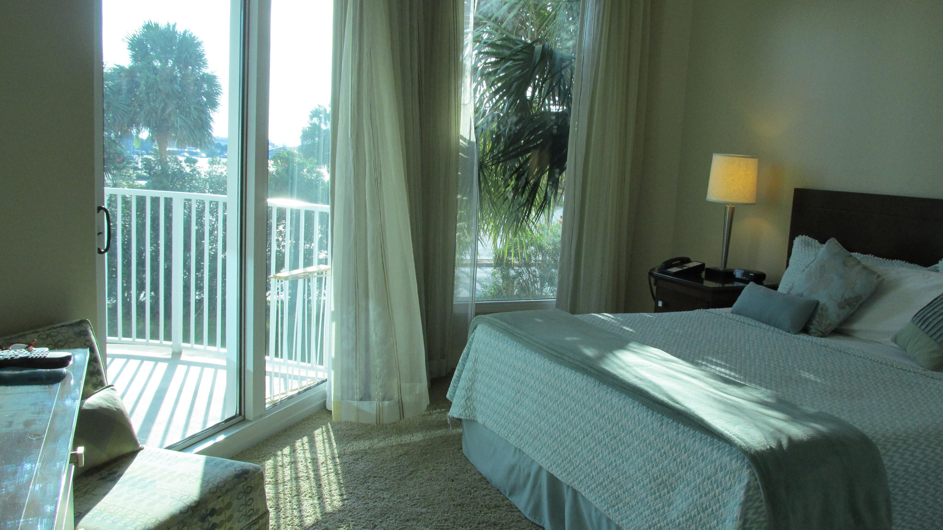 THE PALMS OF DESTIN - Residential Lease