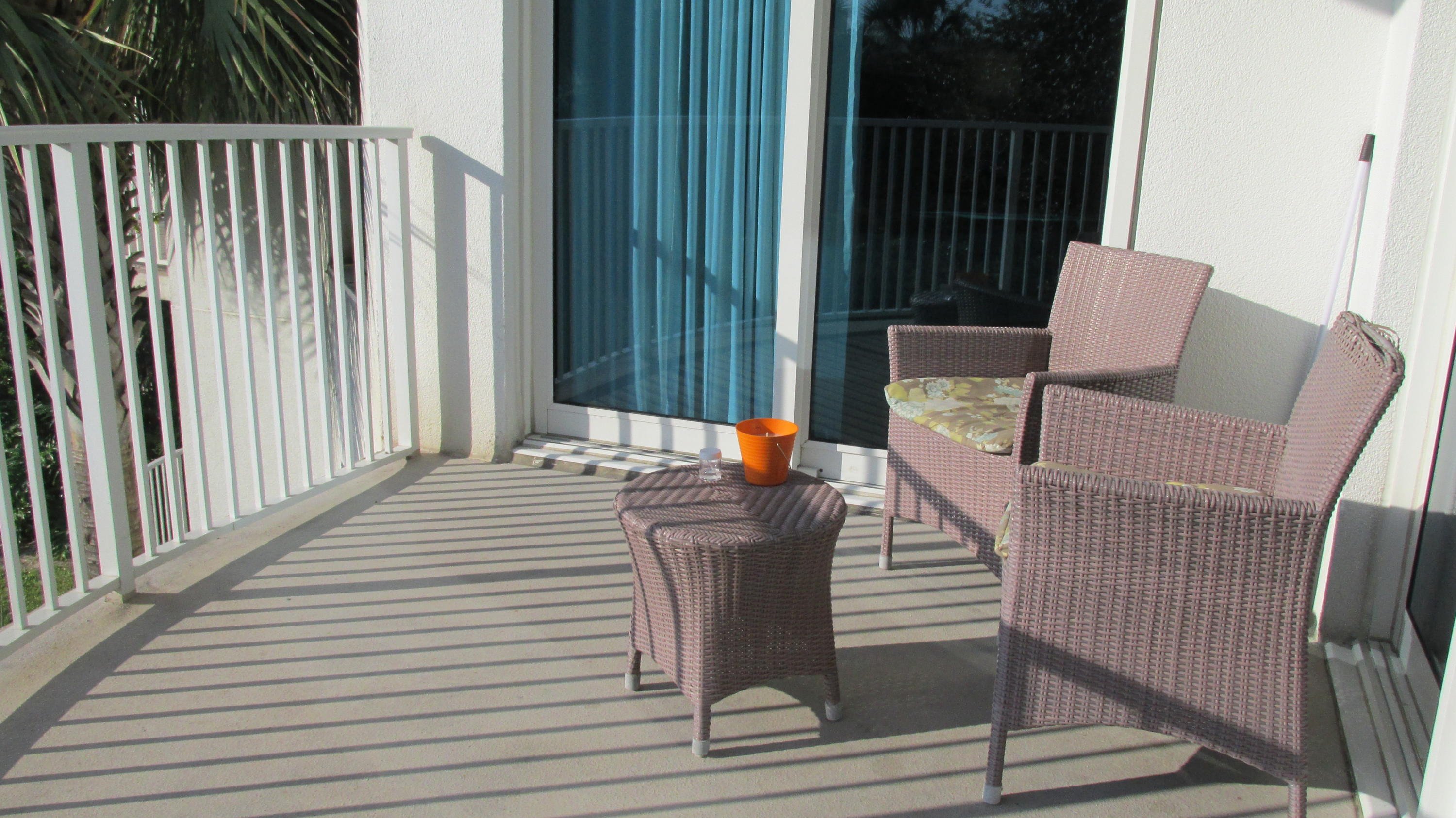 THE PALMS OF DESTIN - Residential Lease