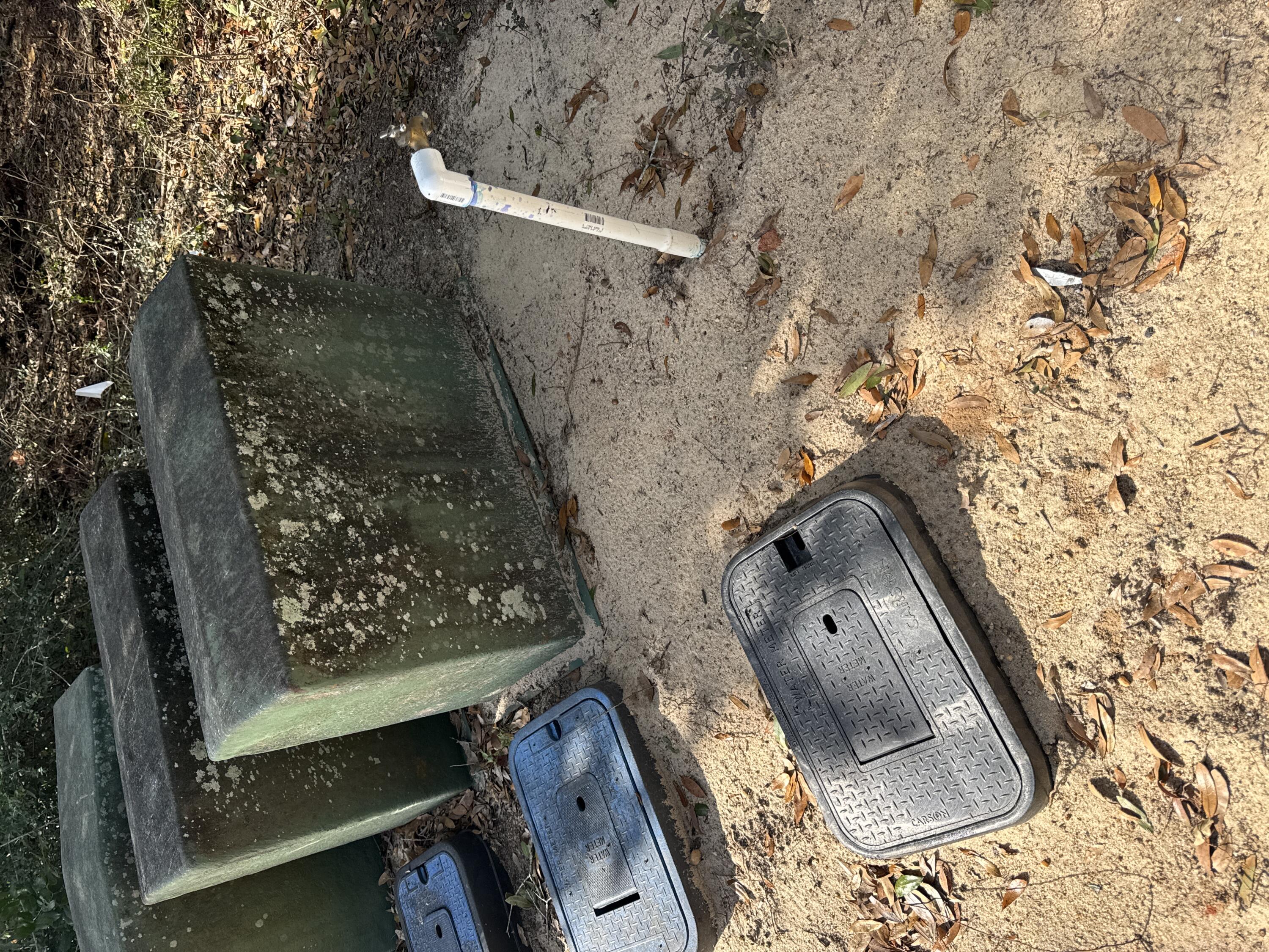 METES & BOUNDS - Land