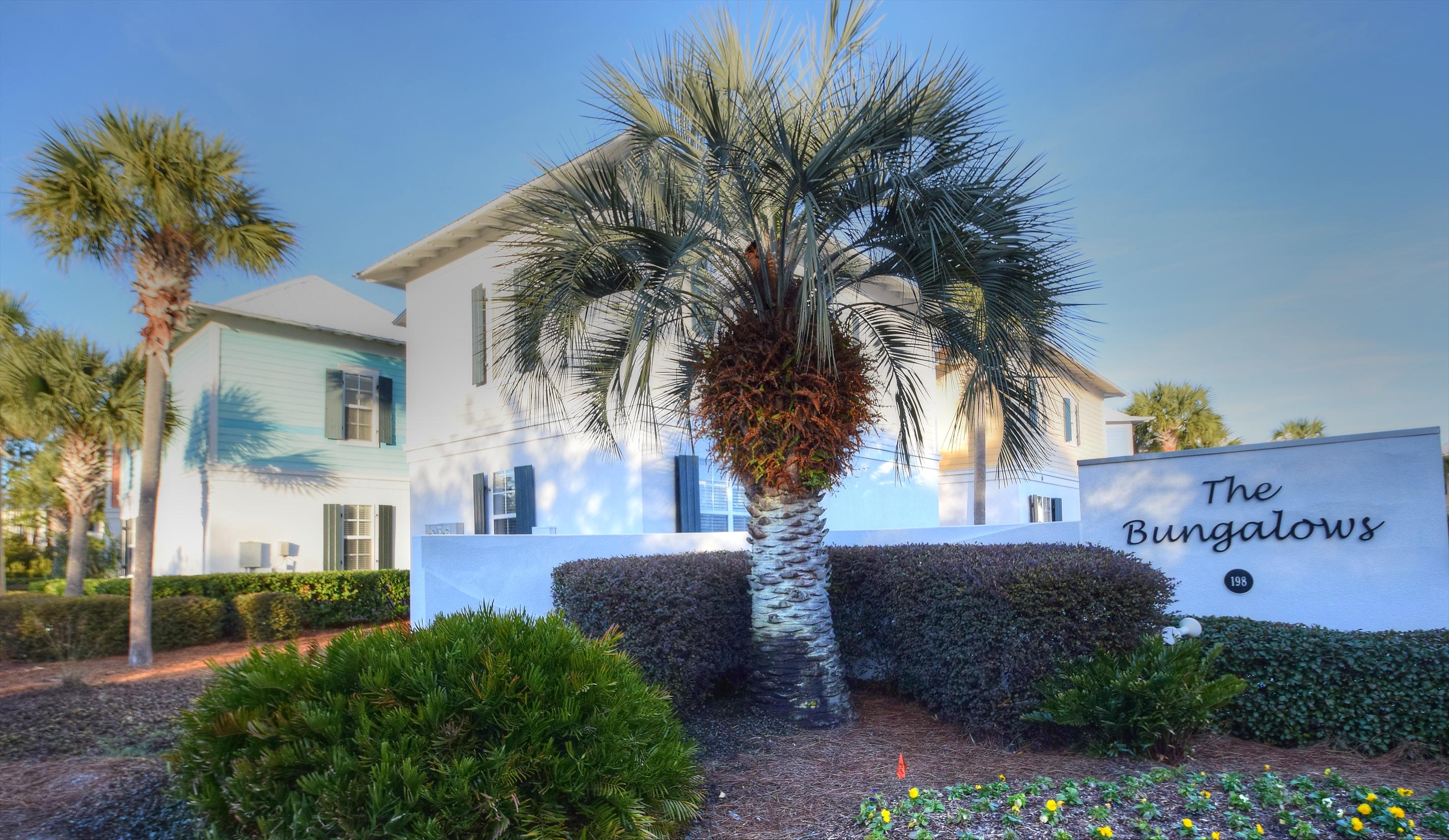 BUNGALOWS AT SEAGROVE - Residential