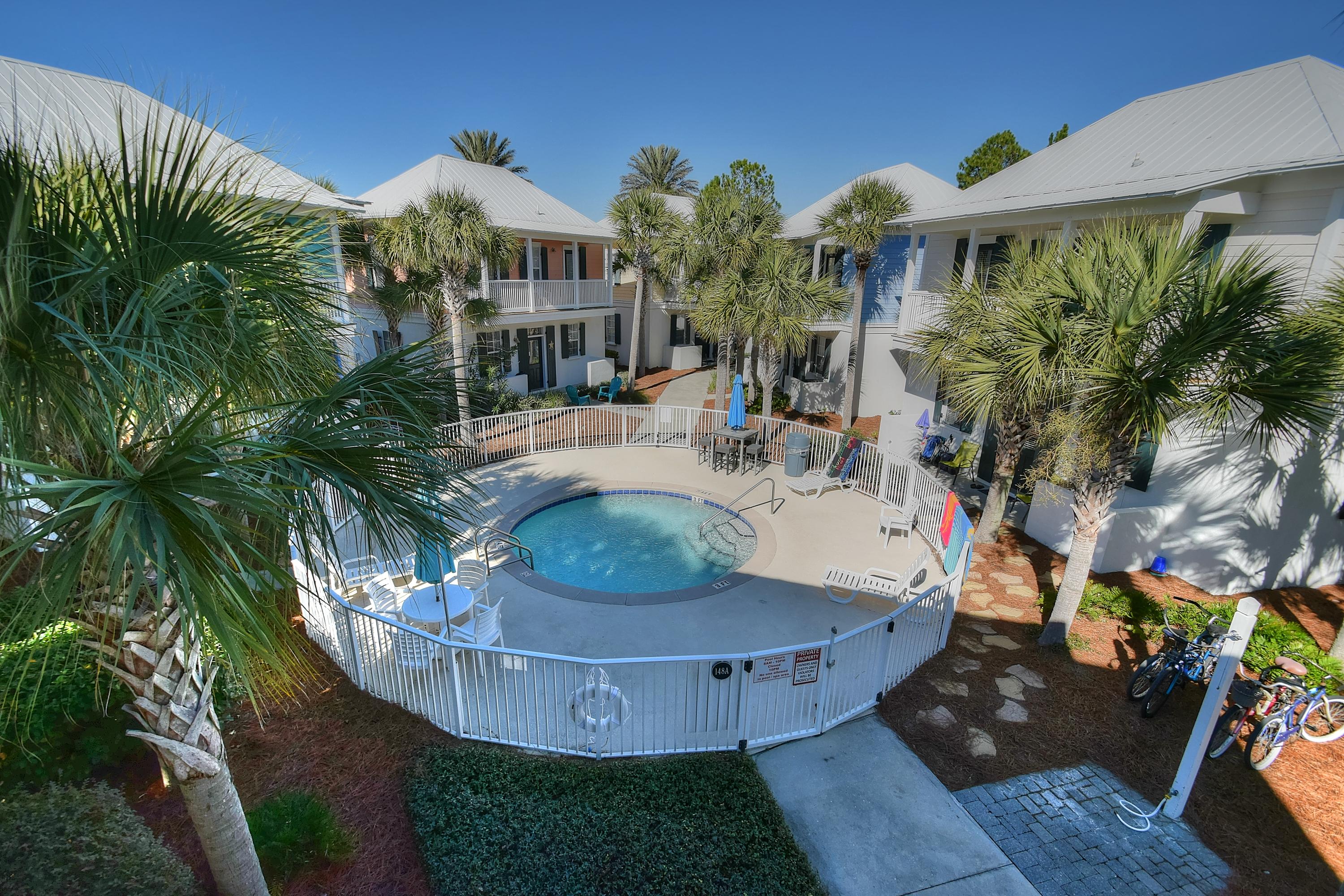 BUNGALOWS AT SEAGROVE - Residential