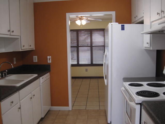 CHATEAU PRES DE LA MER - Residential