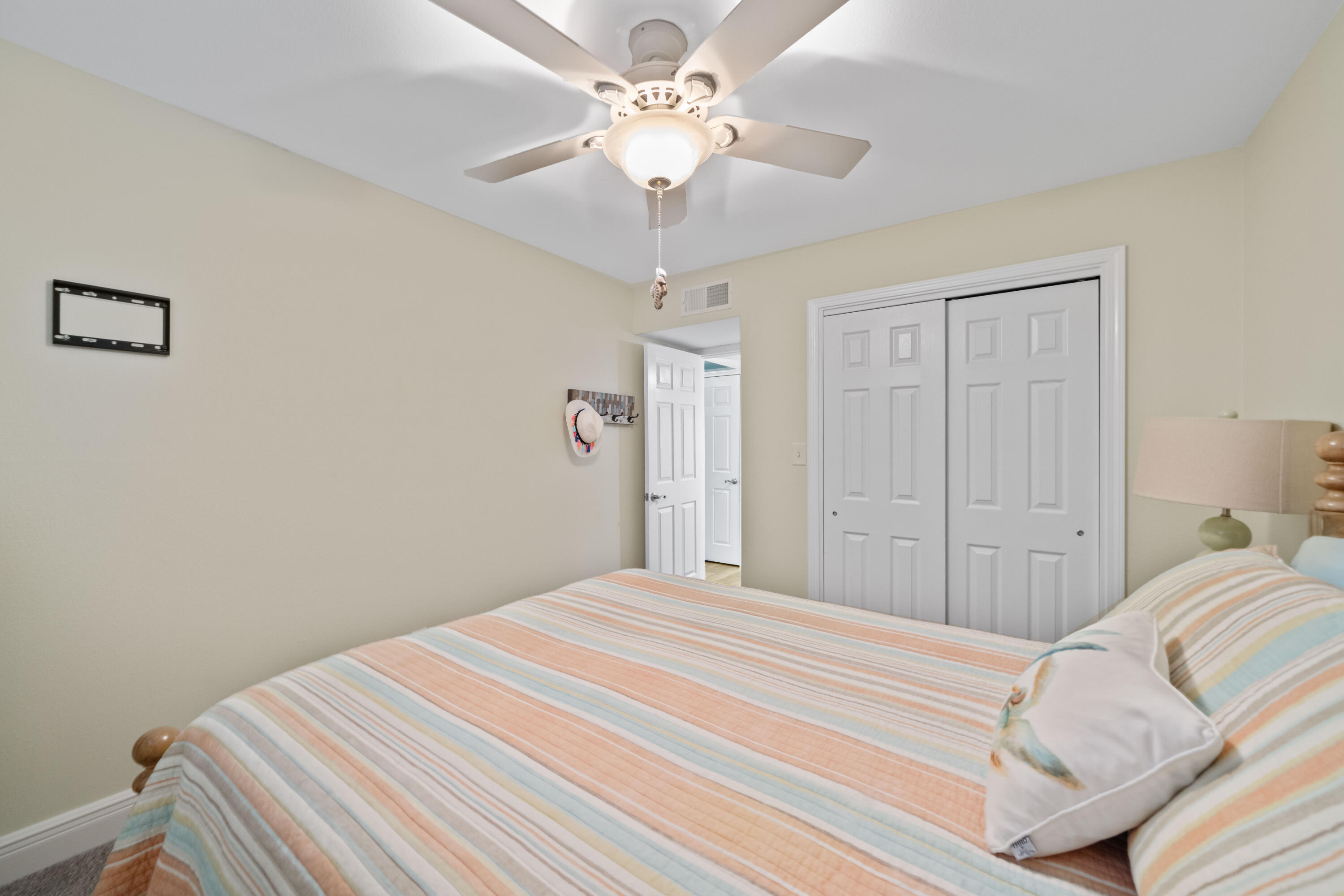 SEASCAPE CONDO GARDEN VILLA - Residential