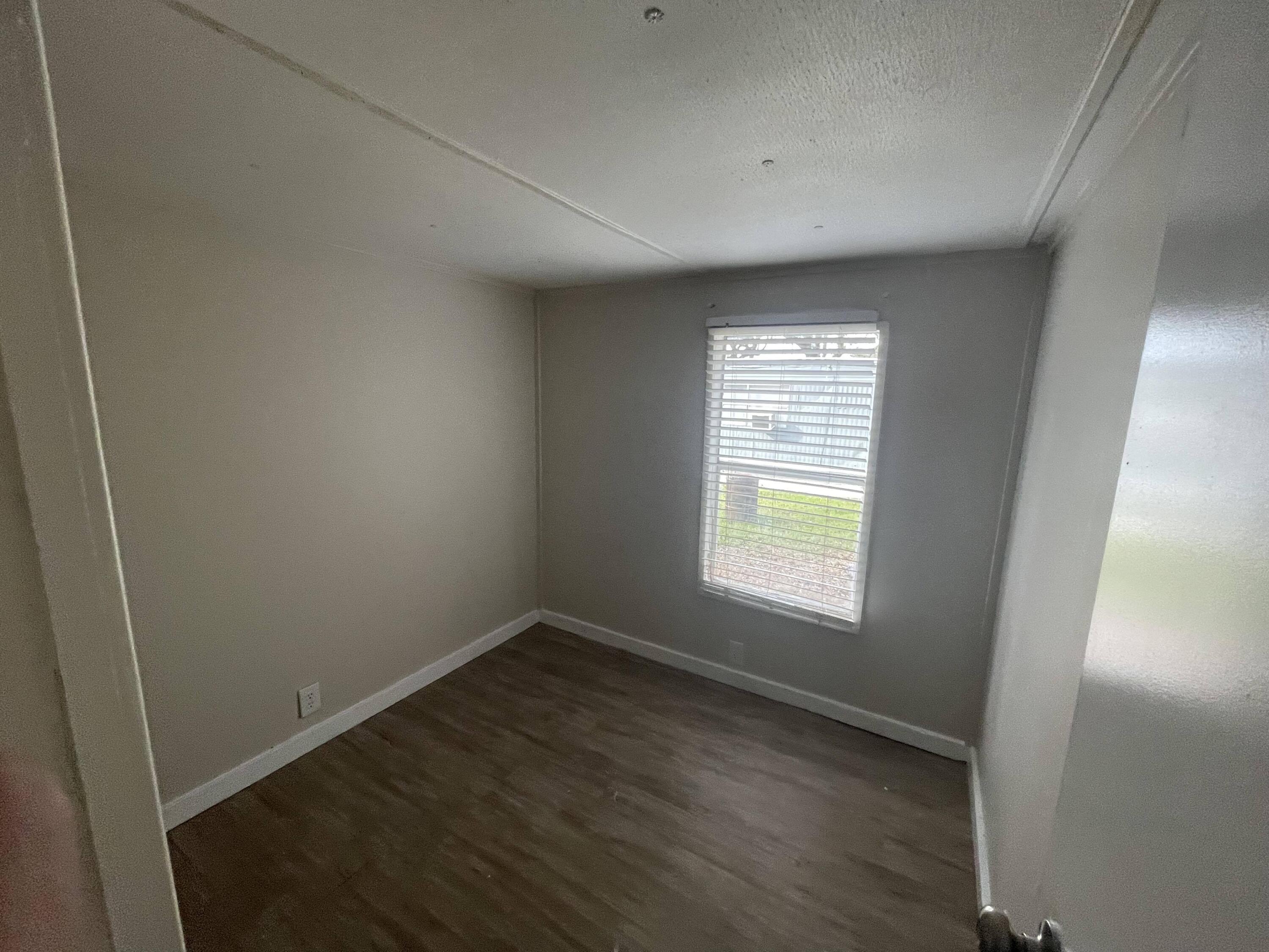 Binkley Mobile Home Park - Residential Lease