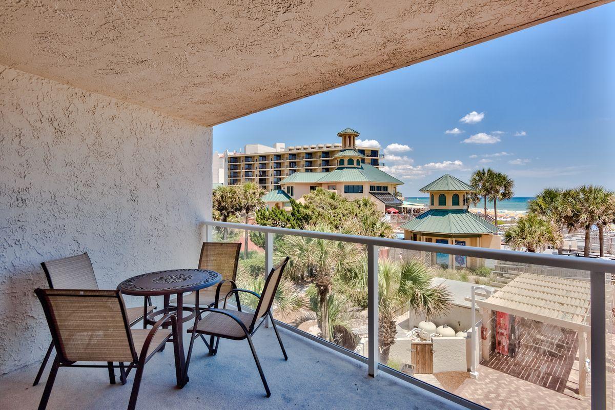 BEACHSIDE TWO - Residential