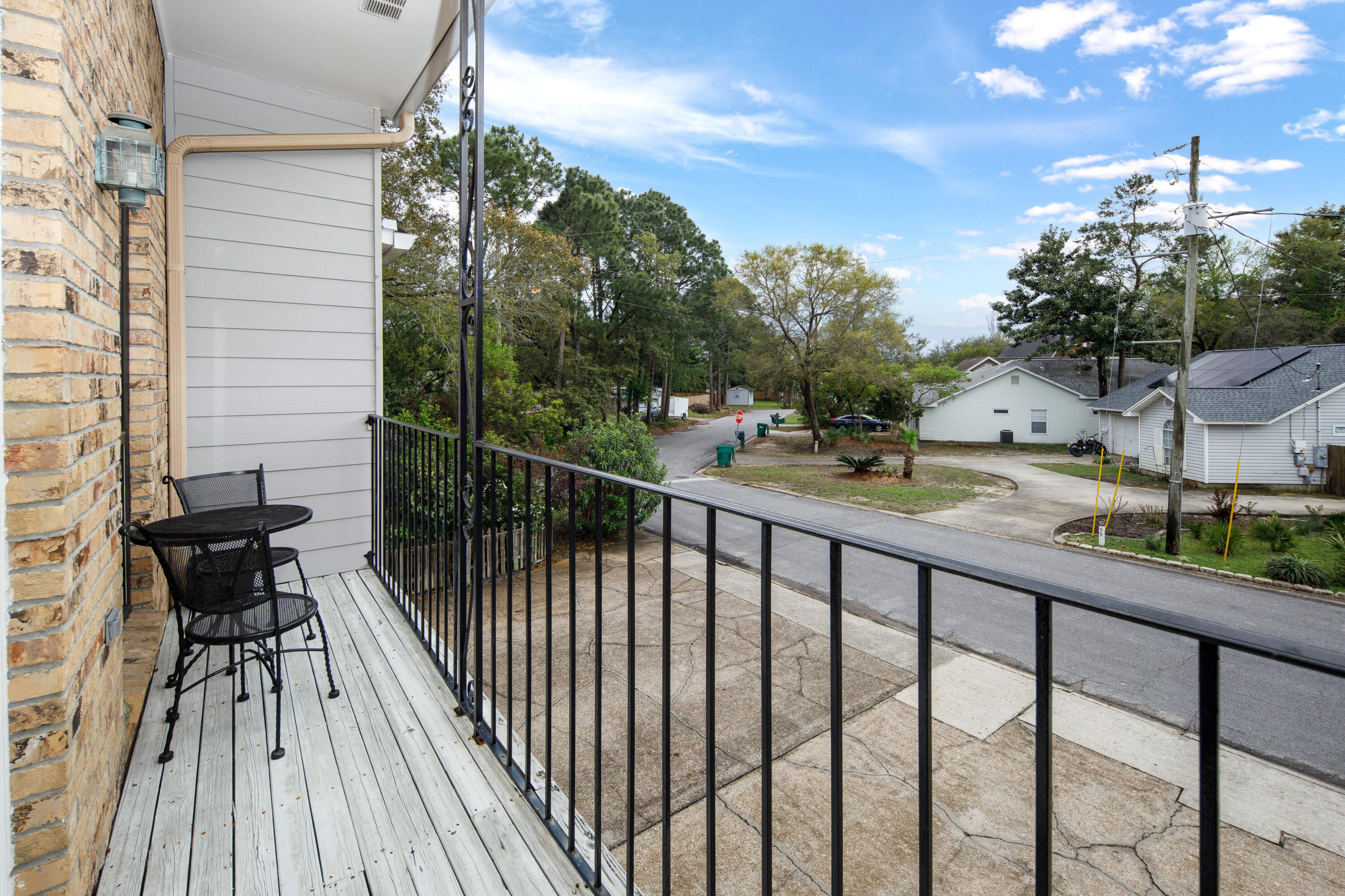 CERCLE NAUTIQUE TOWNHOUSES - Residential