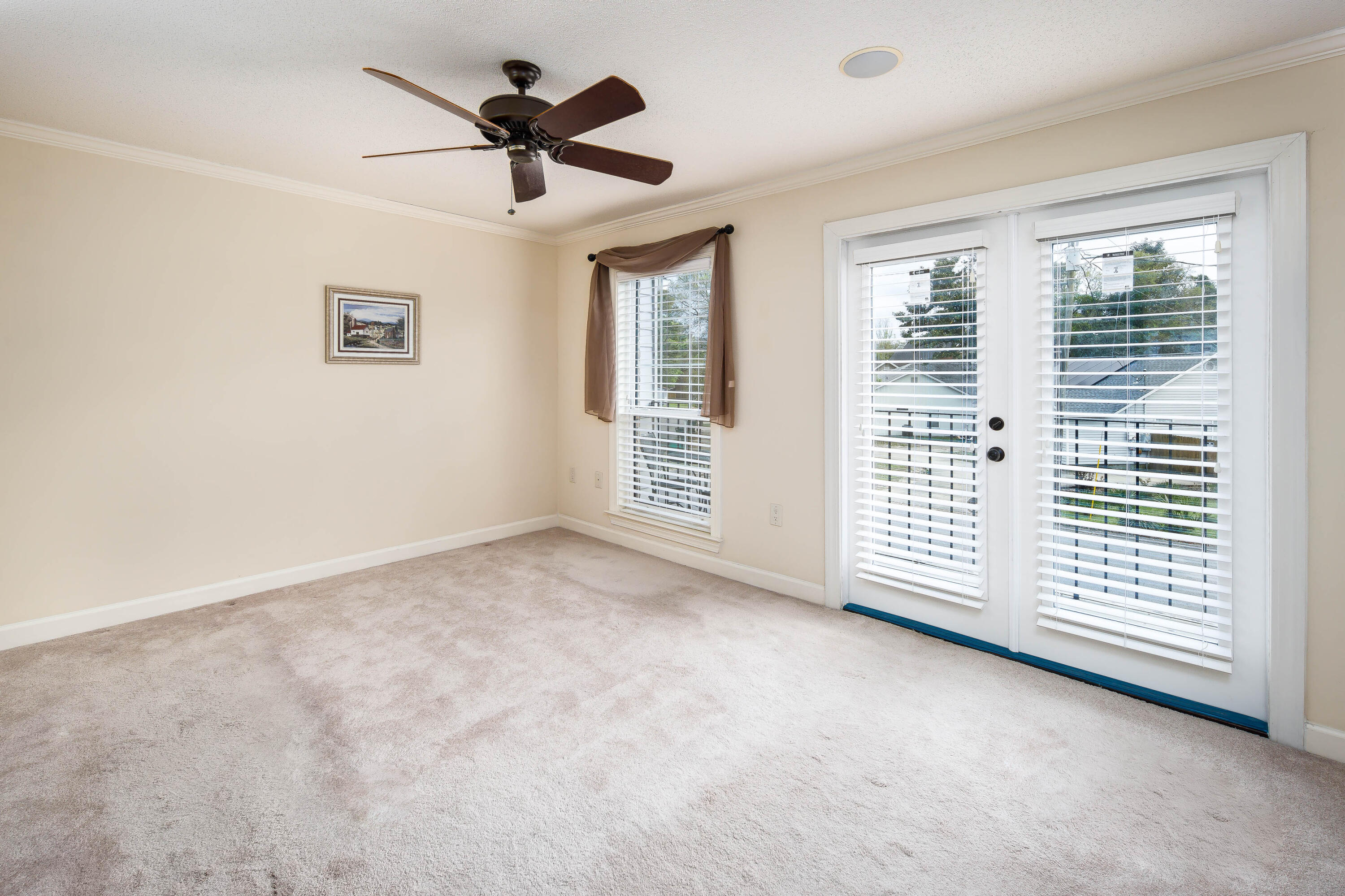 CERCLE NAUTIQUE TOWNHOUSES - Residential