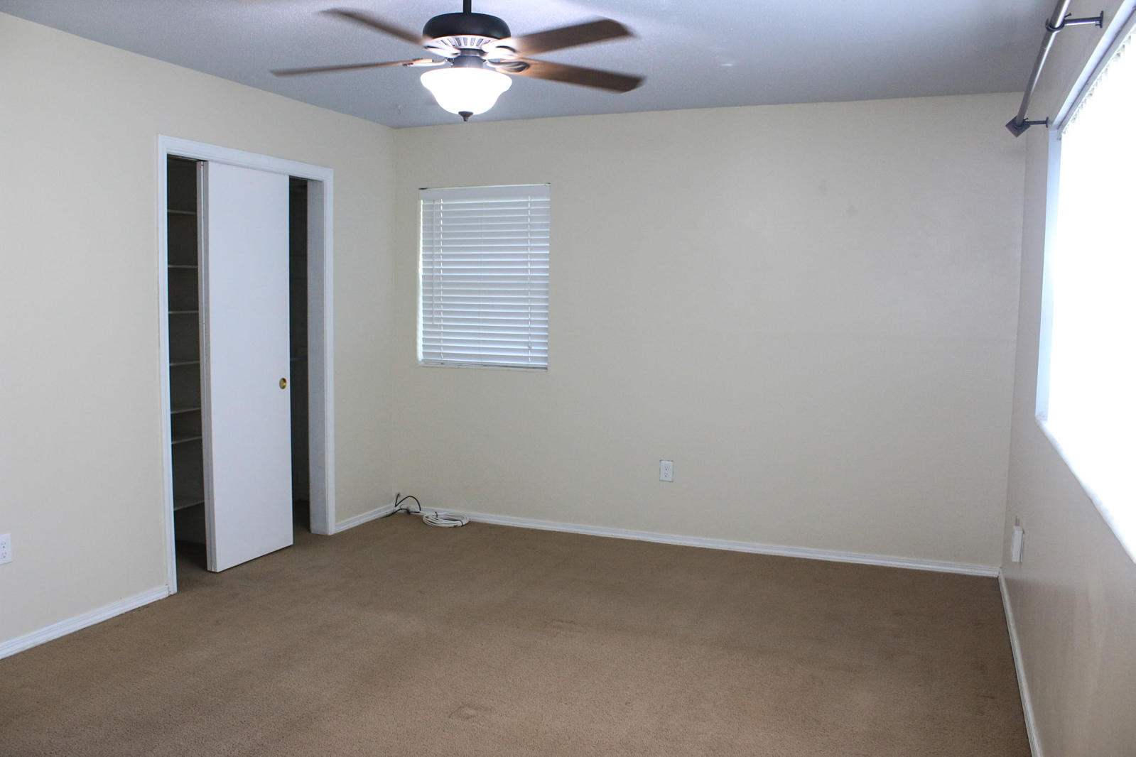 COUNTRY CLUB ESTATES 1ST ADDN - Residential