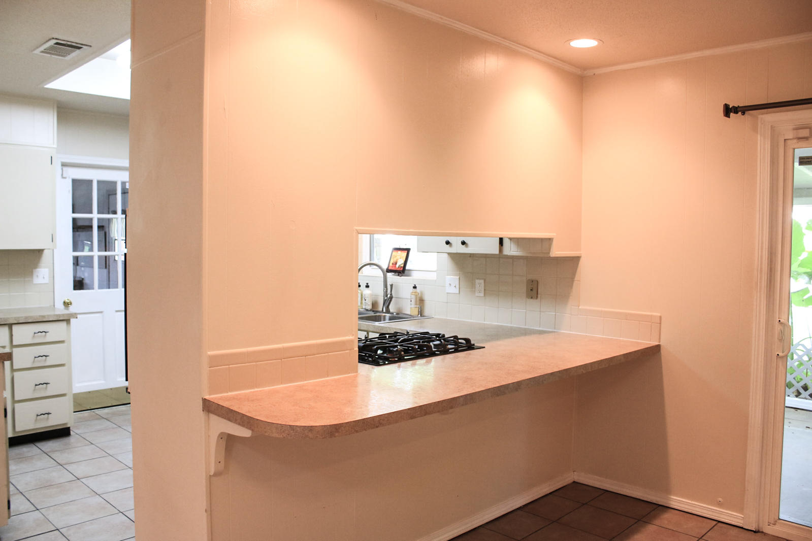 COUNTRY CLUB ESTATES 1ST ADDN - Residential