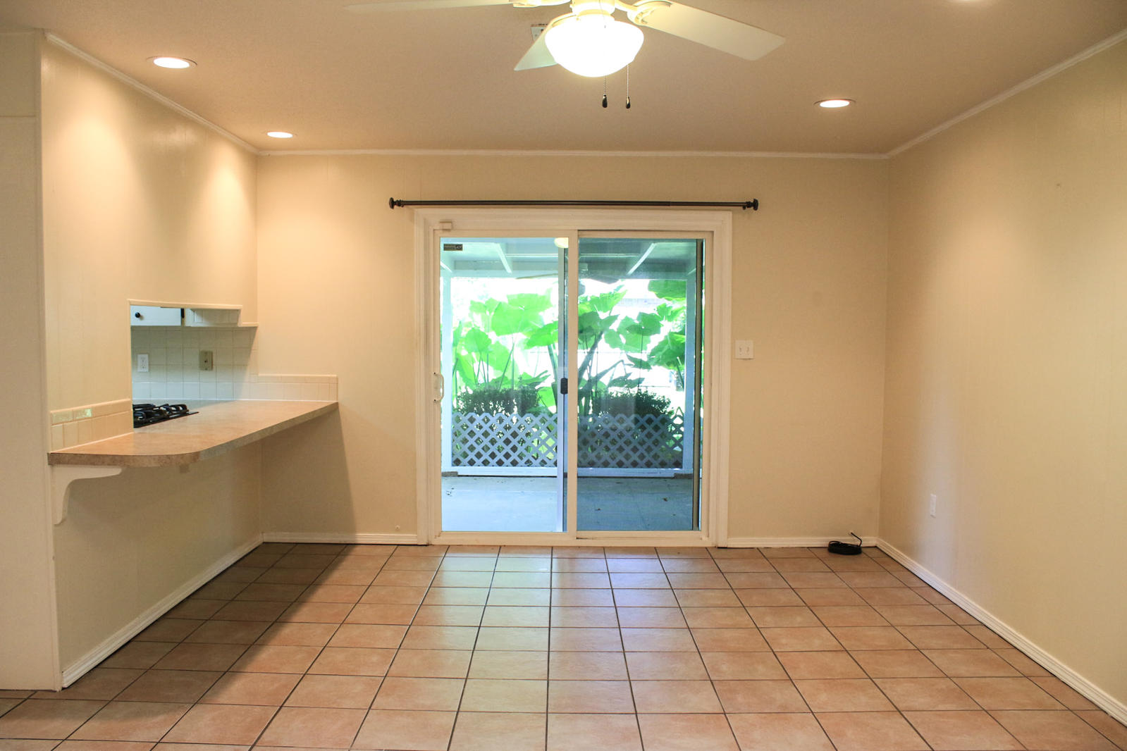 COUNTRY CLUB ESTATES 1ST ADDN - Residential