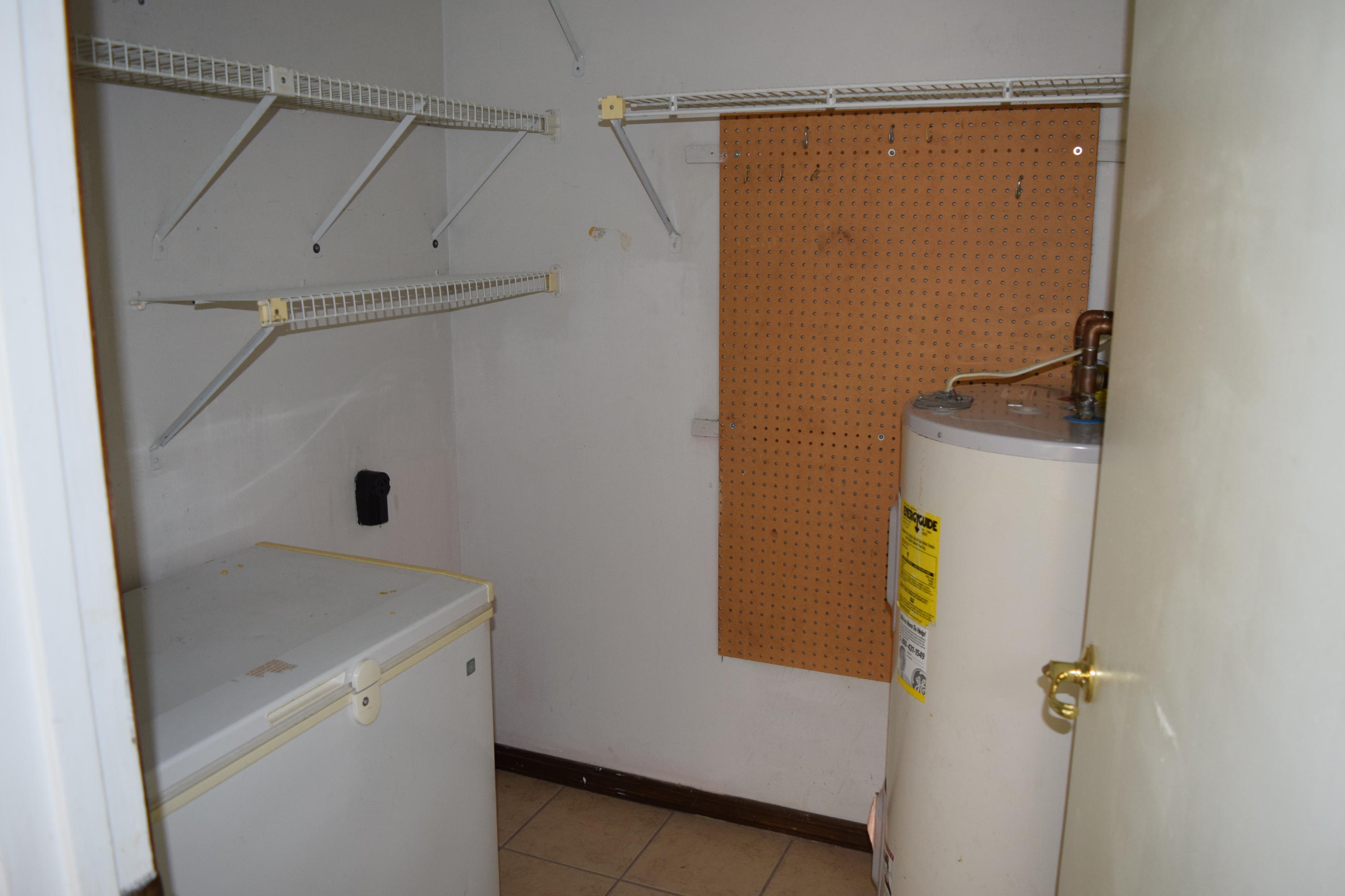 SHOAL WOOD ESTATES - Residential