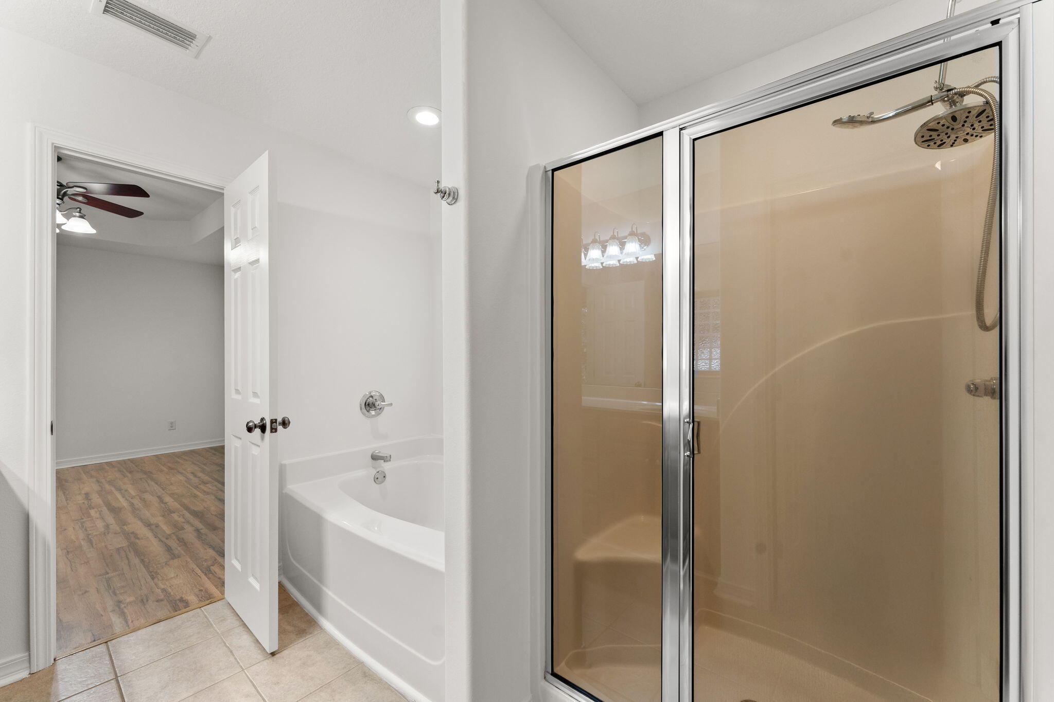 CROSS CREEK SHORES - Residential Lease