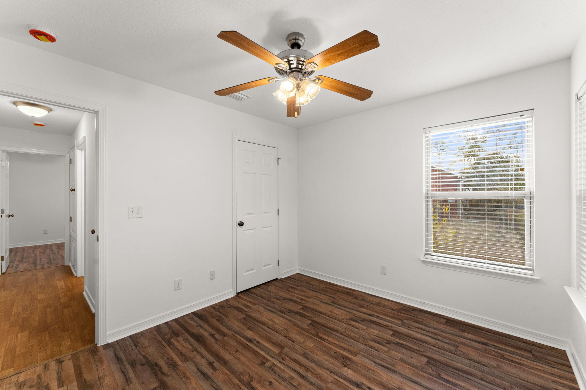 CROSS CREEK SHORES - Residential Lease