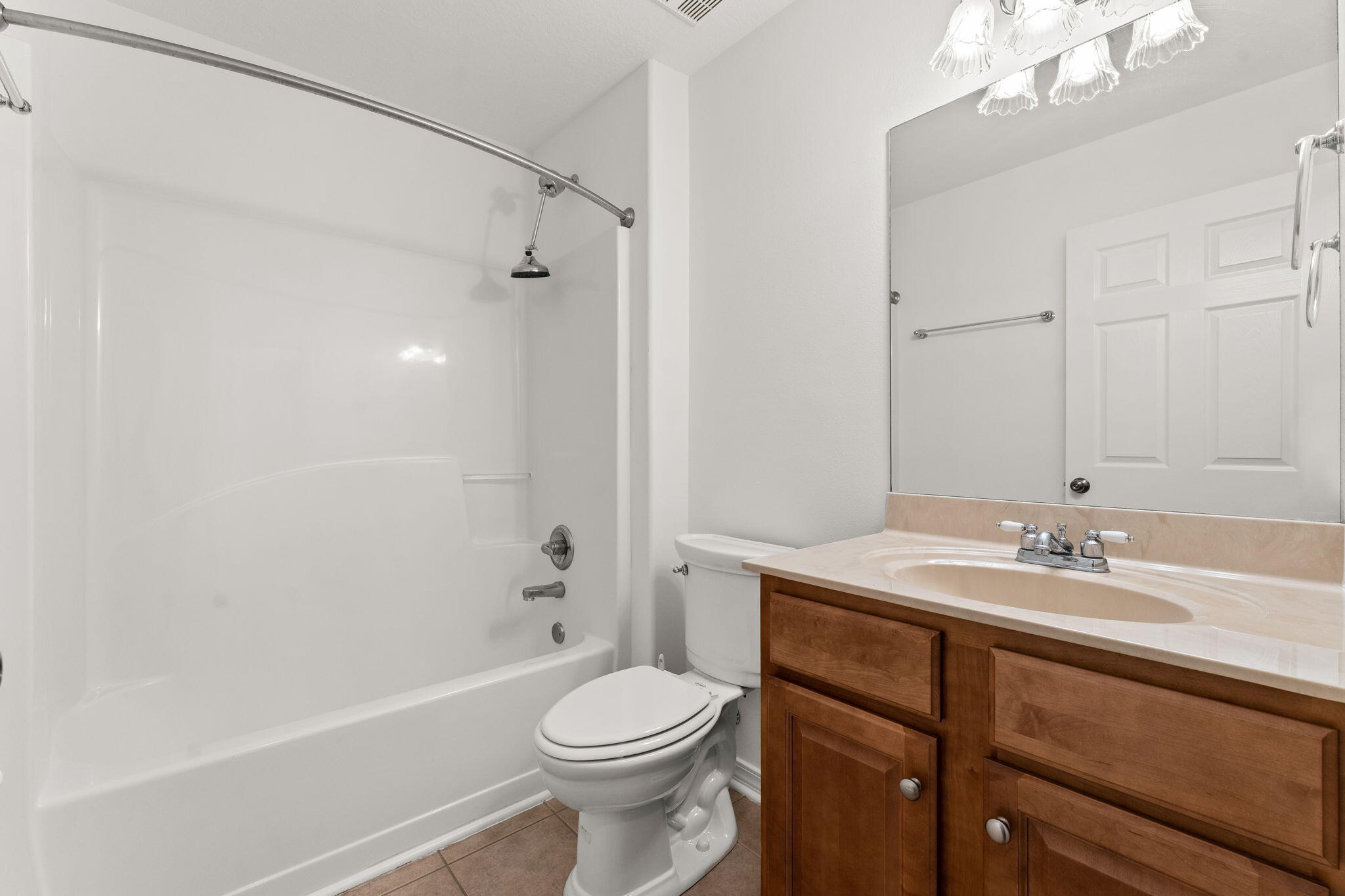 CROSS CREEK SHORES - Residential Lease