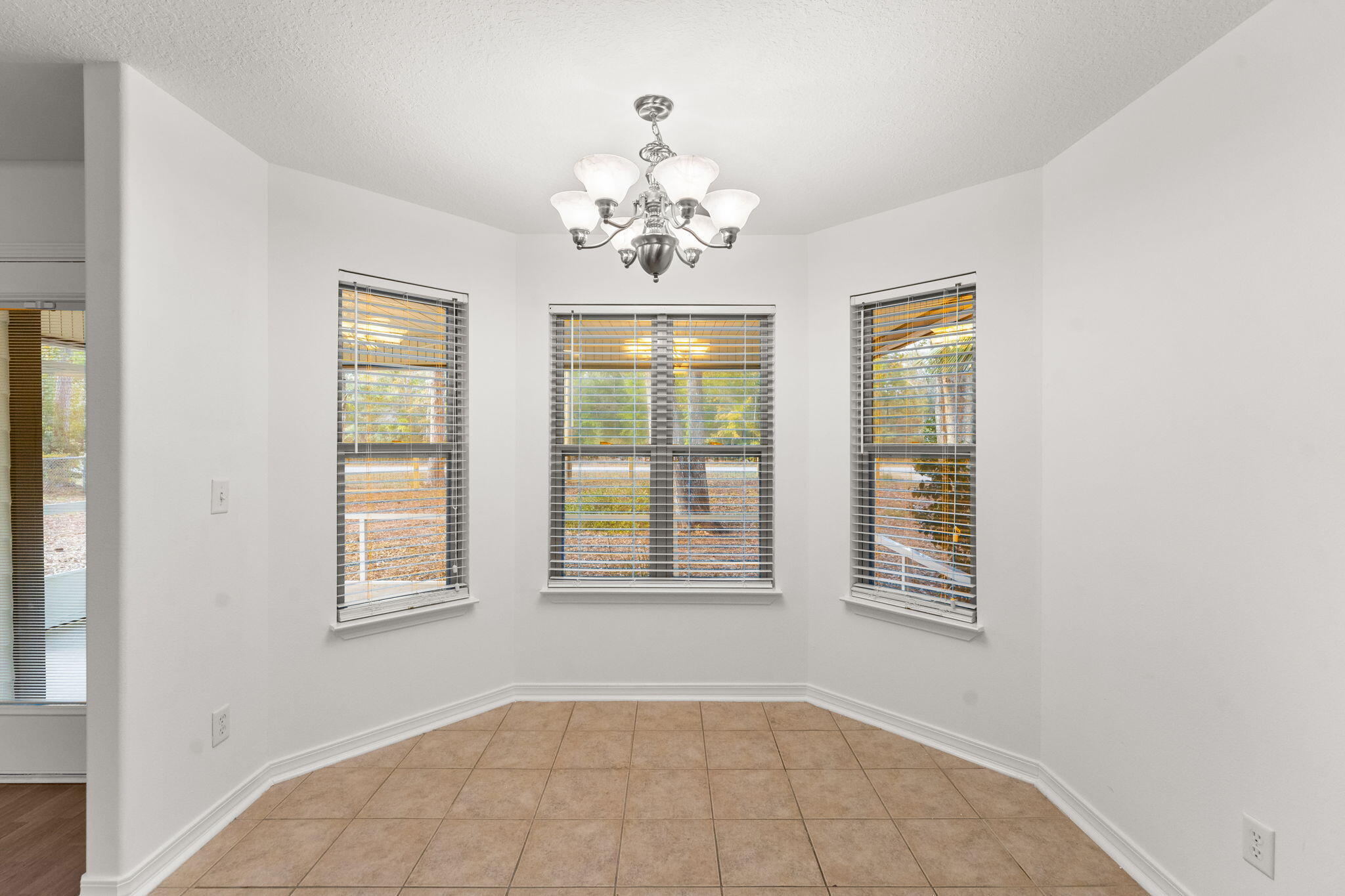 CROSS CREEK SHORES - Residential Lease